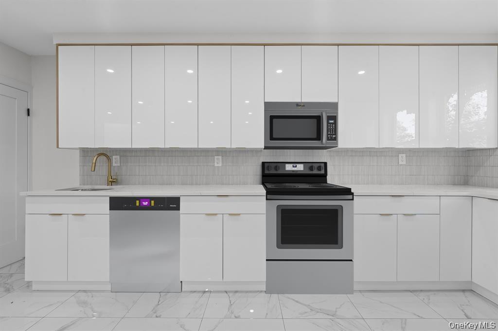 #5 photo, 116-16 217th Street, Cambria Heights , NY 11411