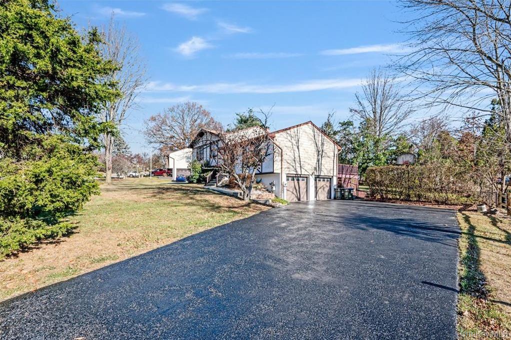 #3 photo, 93 Capital Drive, Washingtonville , NY 10992