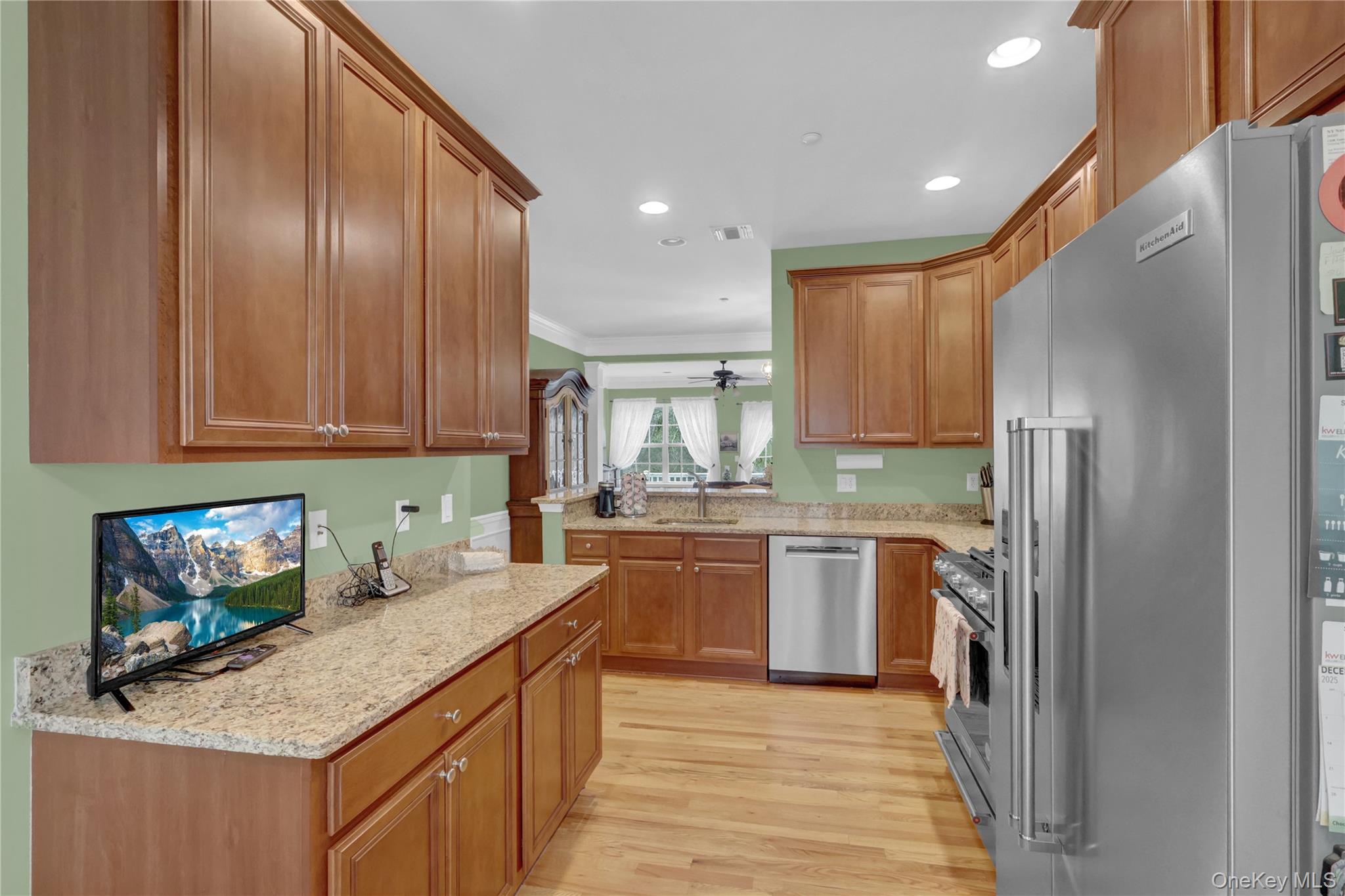 #10 photo, 67 Warwick Drive, Massapequa , NY 11758