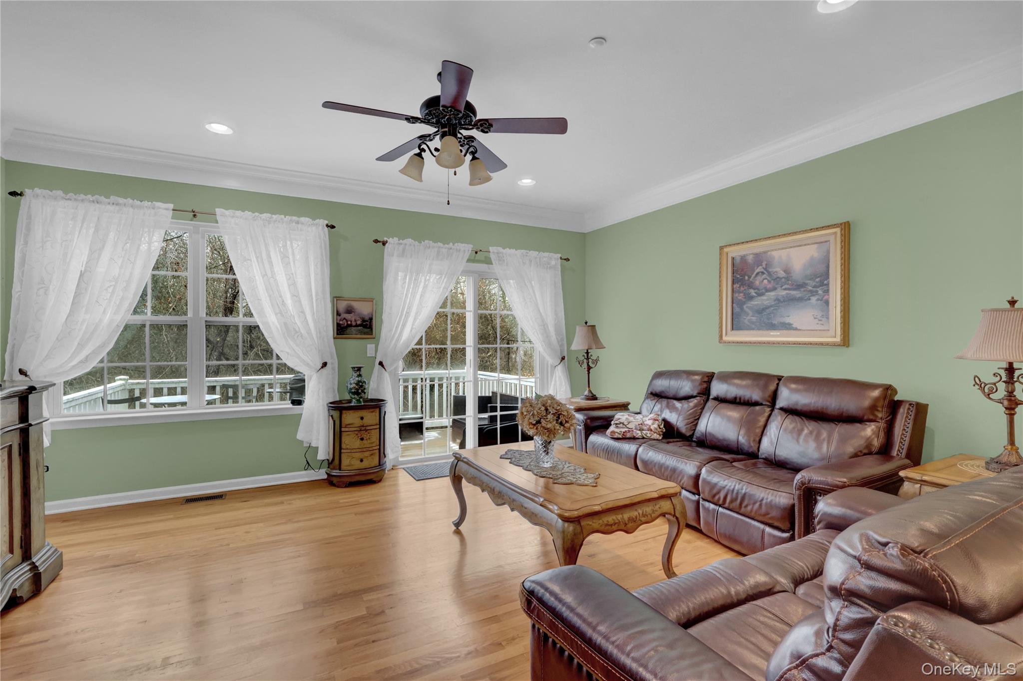 #14 photo, 67 Warwick Drive, Massapequa , NY 11758