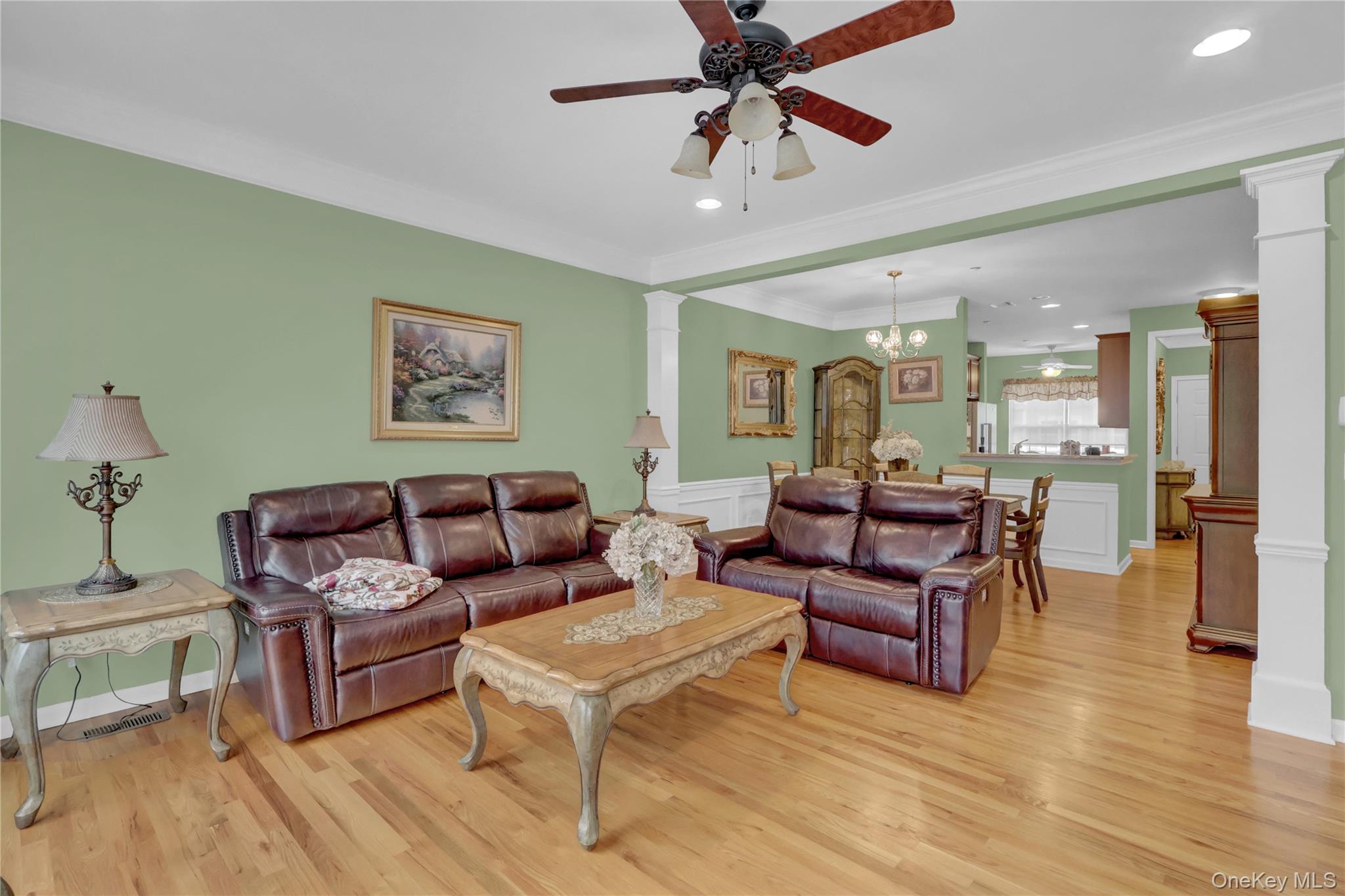 #16 photo, 67 Warwick Drive, Massapequa , NY 11758