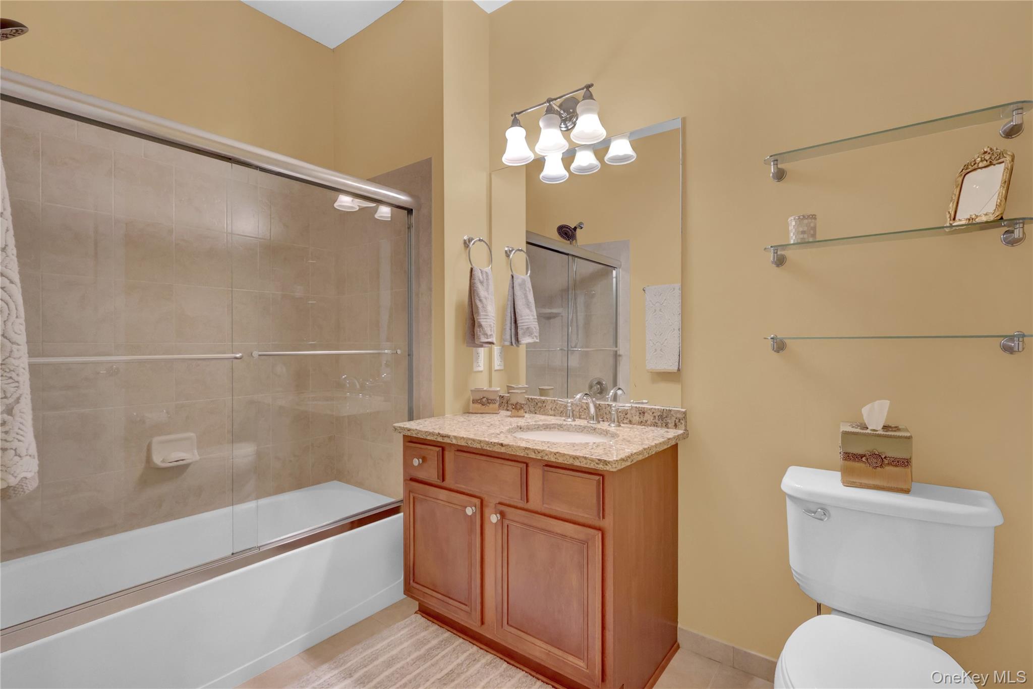 #18 photo, 67 Warwick Drive, Massapequa , NY 11758