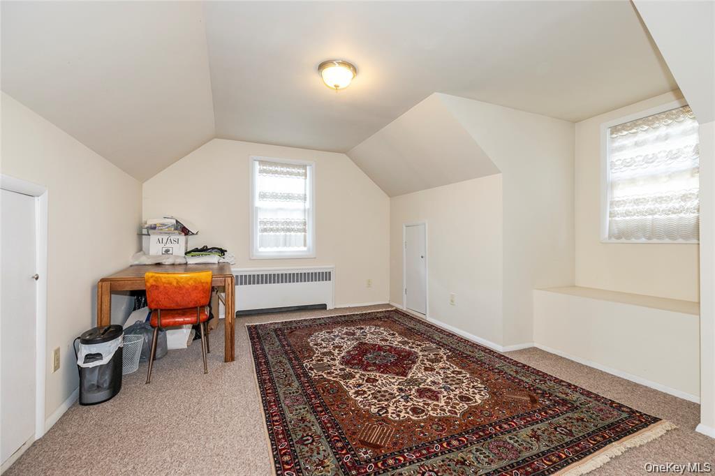 #10 photo, 6 Grady Court, Great Neck , NY 11023