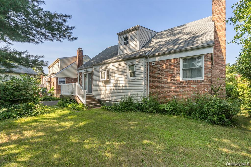 #17 photo, 6 Grady Court, Great Neck , NY 11023