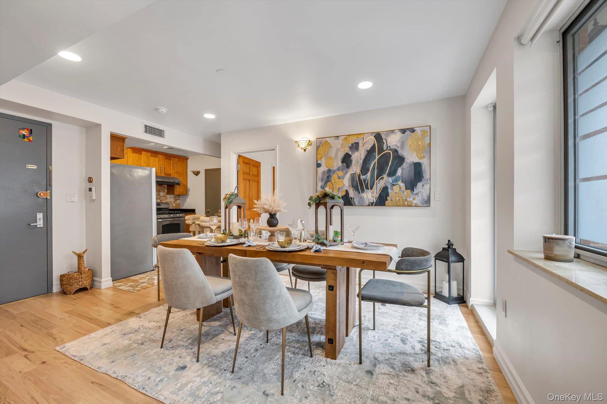 #3 photo, 8510 Elmhurst Avenue, Elmhurst , NY 11373