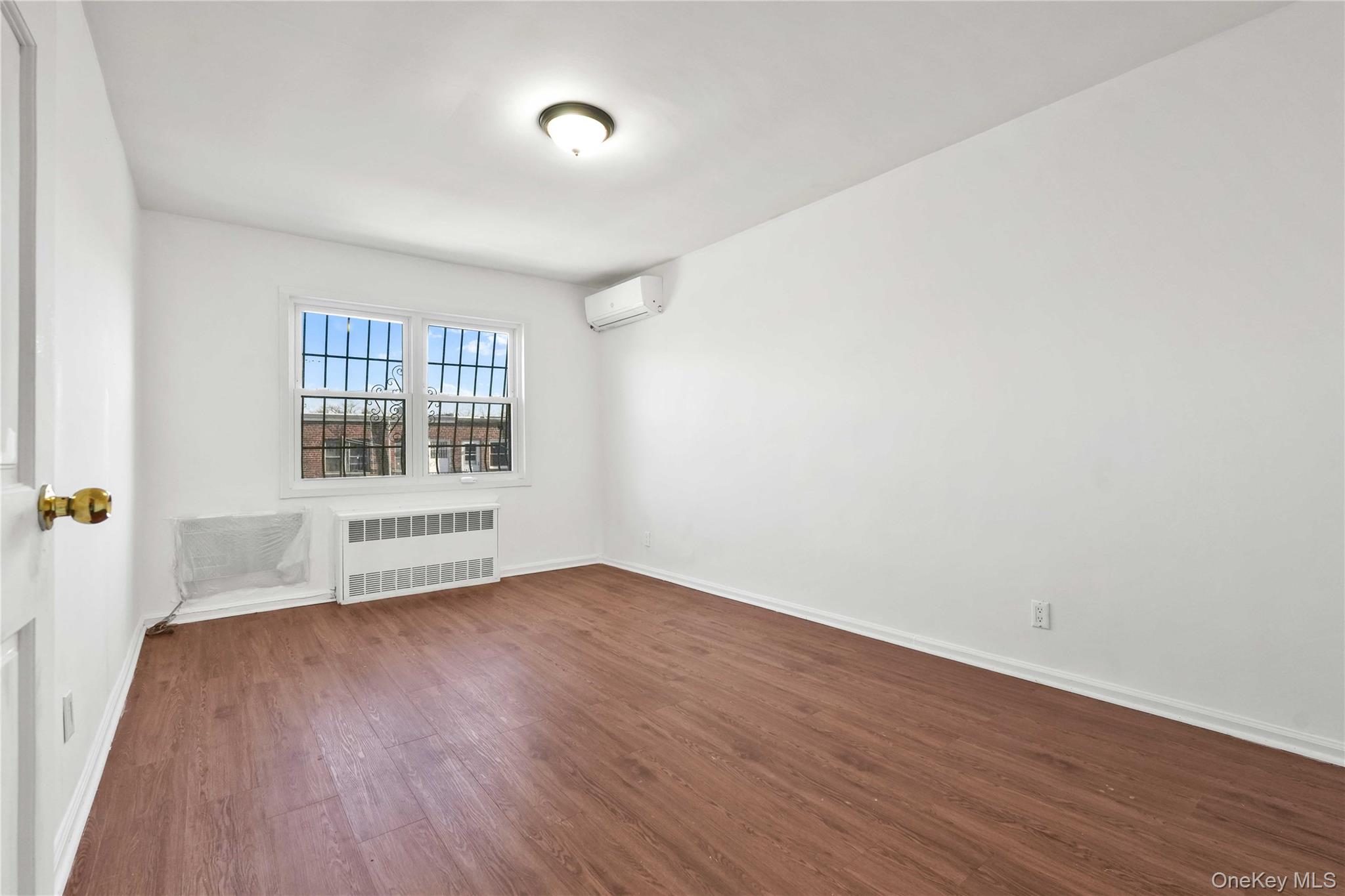 #20 photo, 1043 E 101st Street, Brooklyn , NY 11236