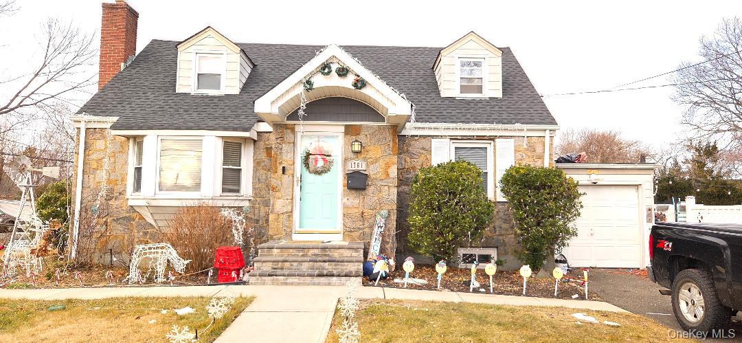 #1 photo, 1761 Grant Avenue, East Meadow , NY 11554