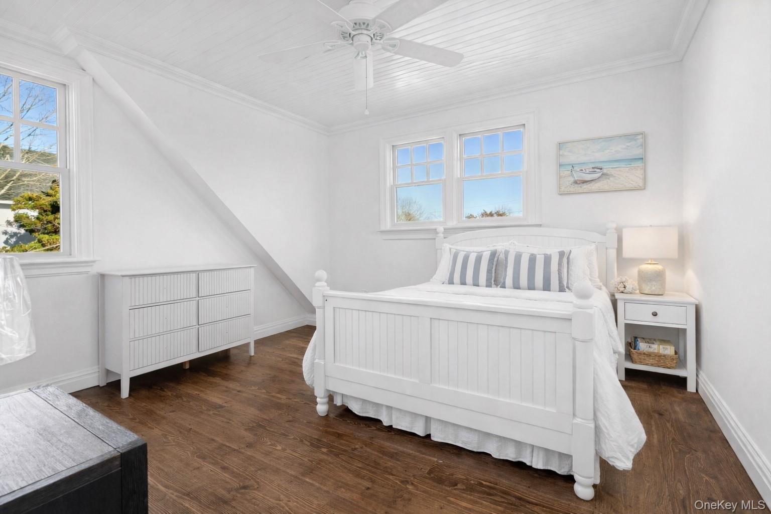 #11 photo, 81 Foster Avenue, सफ़ोक काउंटी Hampton Bays , NY 11946