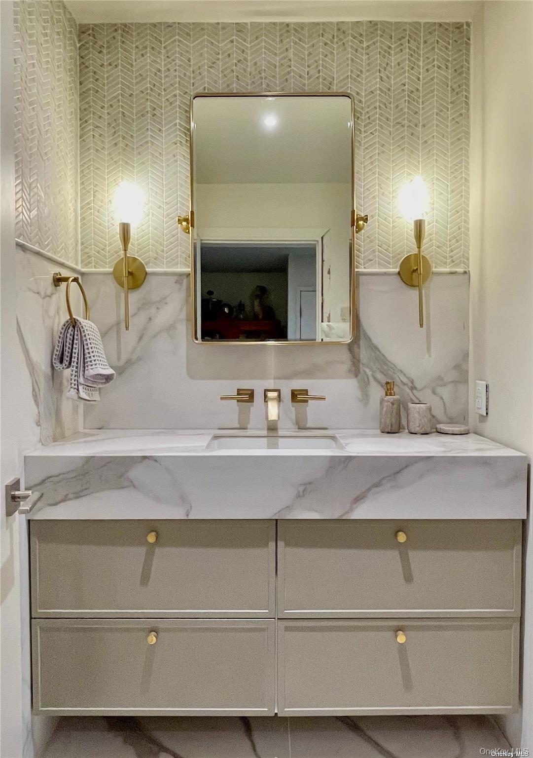 #18 photo, 1050 King Street, Orient , NY 11957