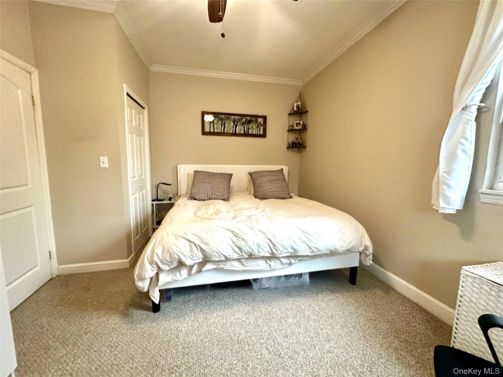 #9 photo, 231 Manorhaven Boulevard, מחוז נסאו Port Washington , NY 11050