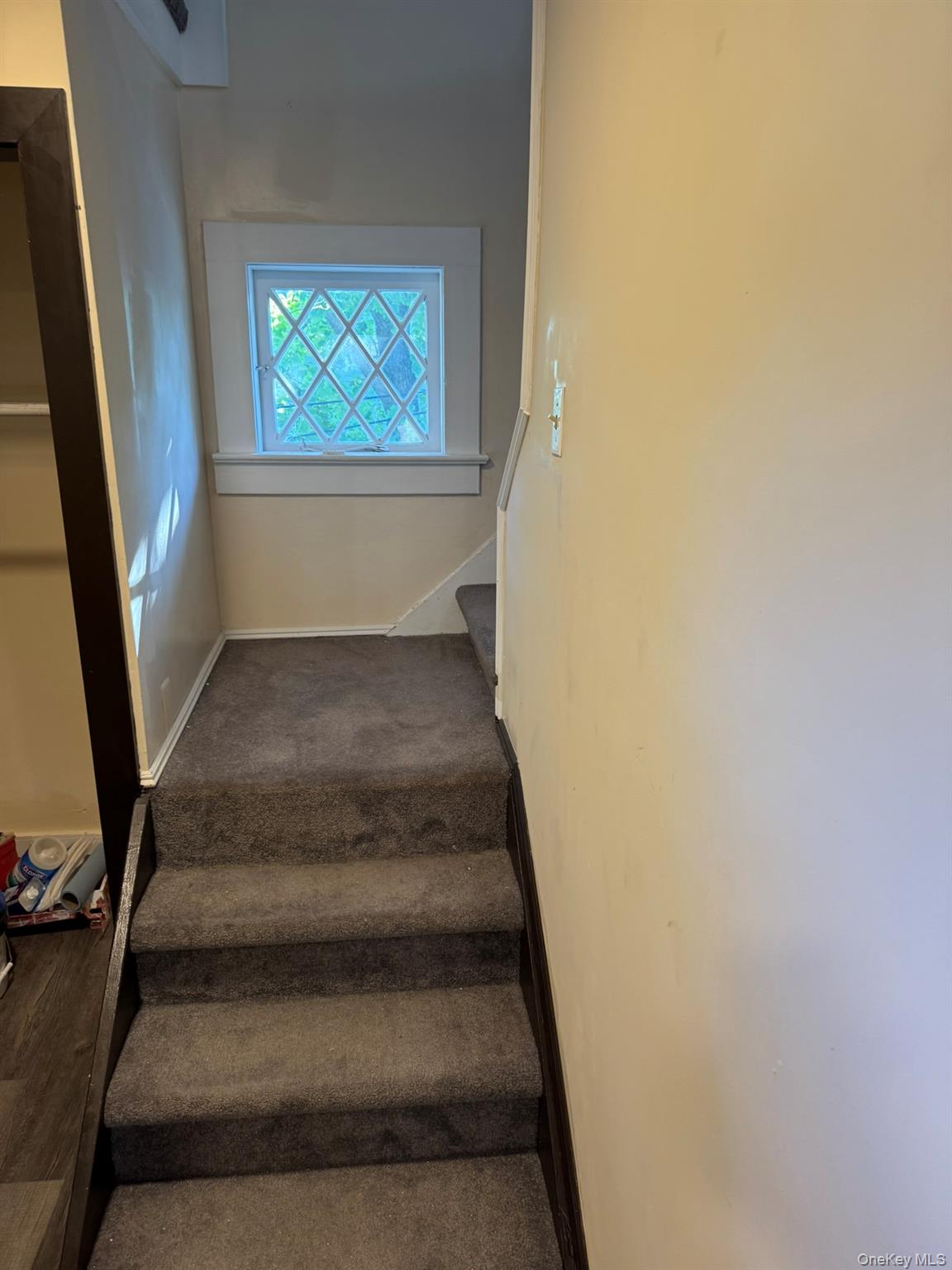 #11 photo, 164 Sterling Place, Amityville , NY 11701