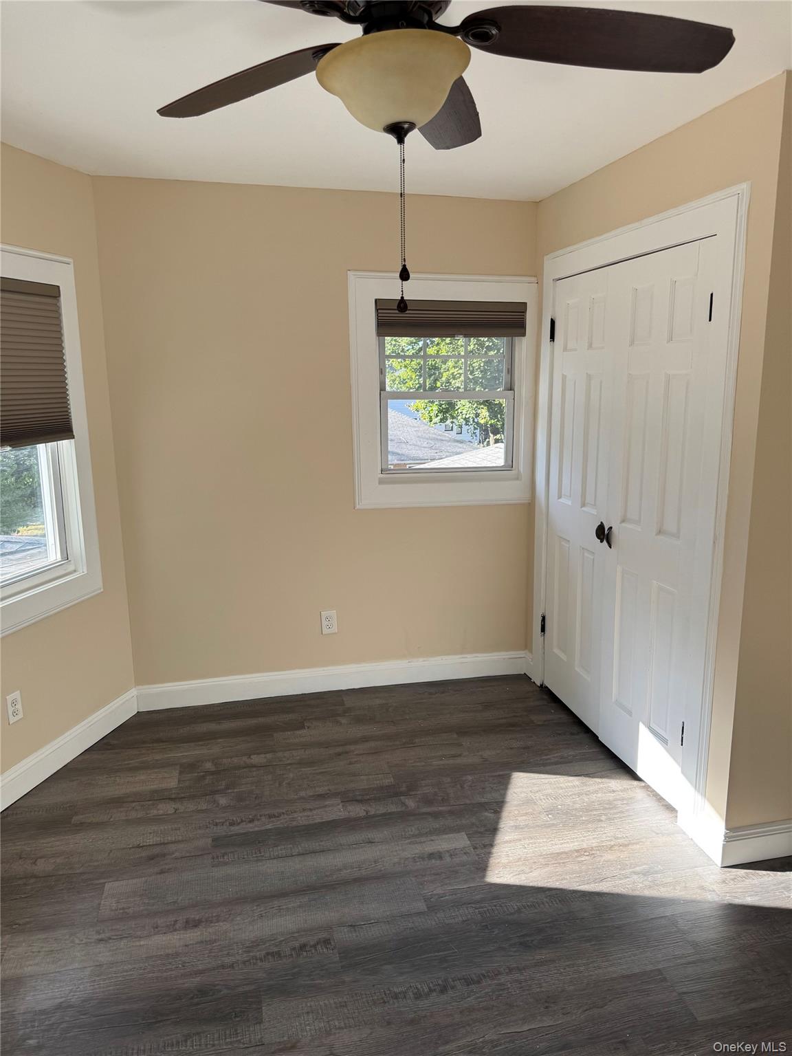 #4 photo, 164 Sterling Place, Amityville , NY 11701