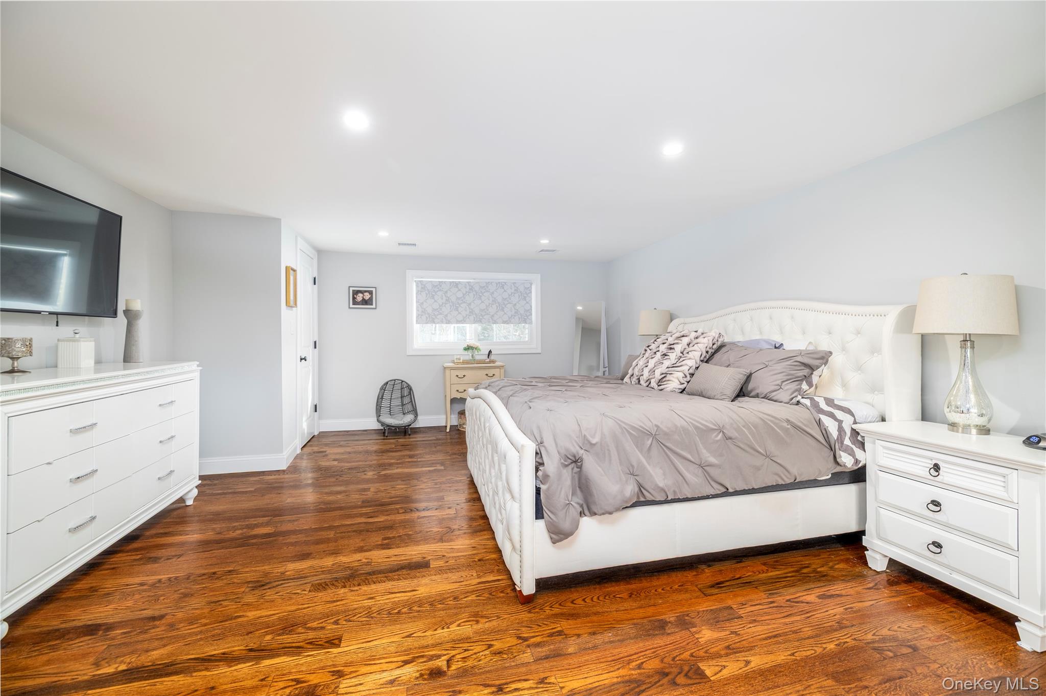 #14 photo, 2778 King Street, नासाउ काउंटी Oceanside , NY 11572