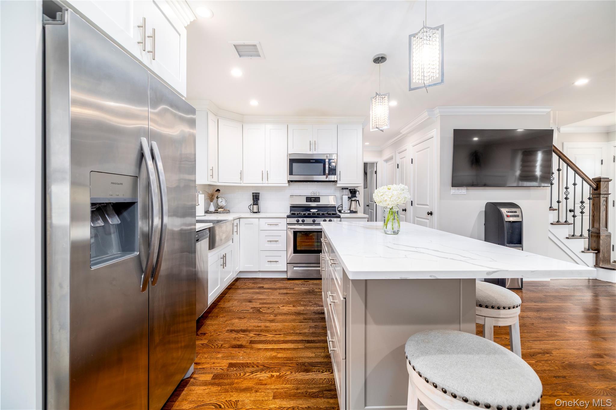 #6 photo, 2778 King Street, नासाउ काउंटी Oceanside , NY 11572