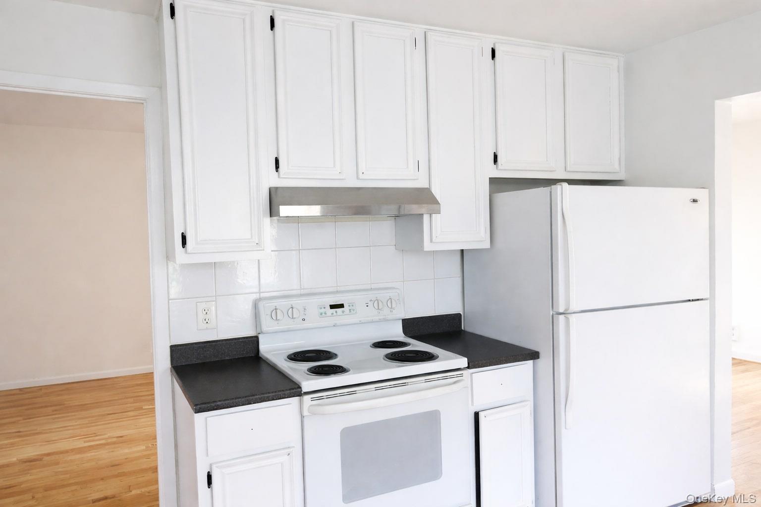 #10 photo, 23-10 Waters Edge Drive, קווינס Bayside , NY 11360