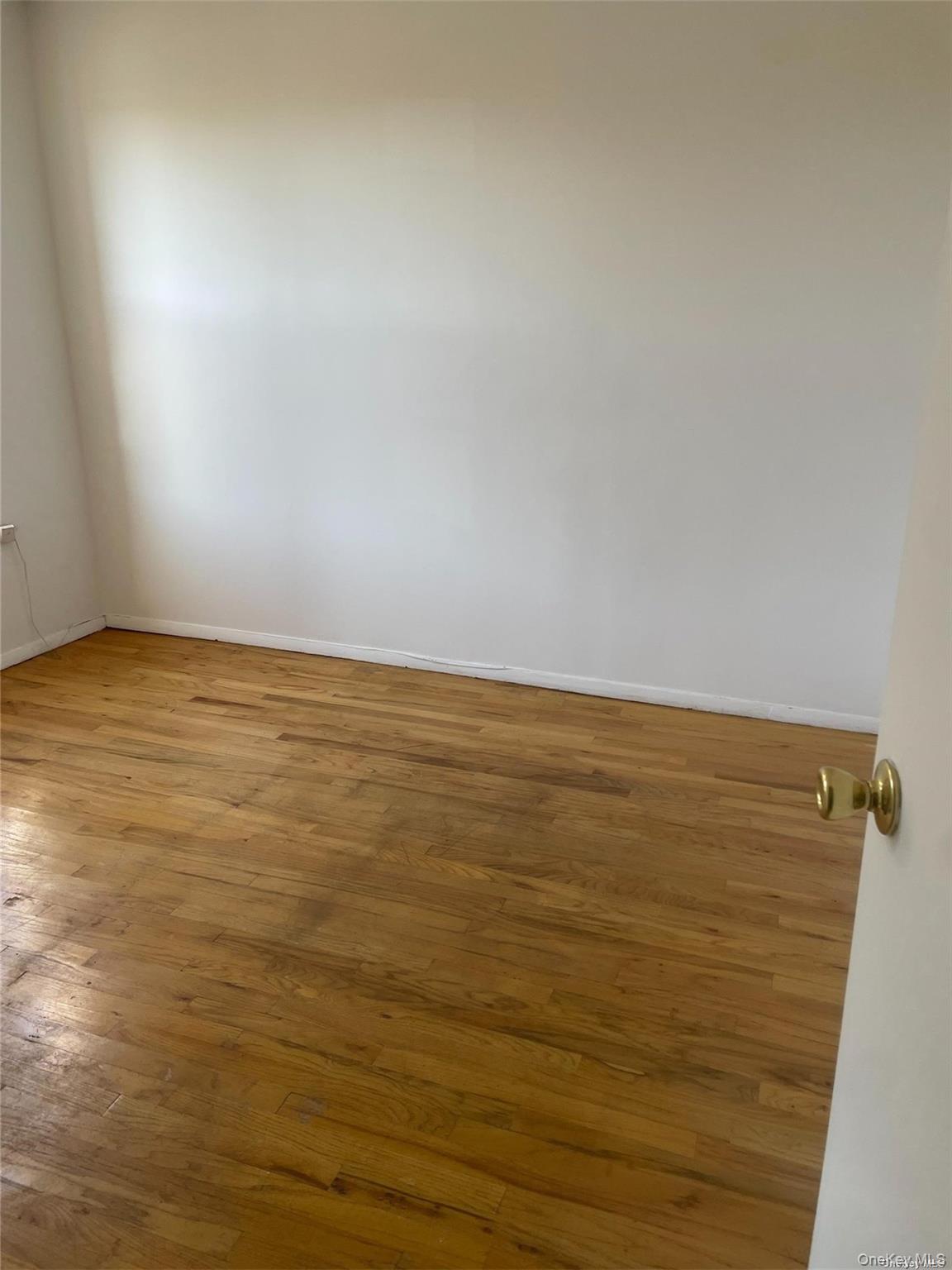 #9 photo, 62 Middle Neck Road, 长岛 大颈 Great Neck , NY 11021