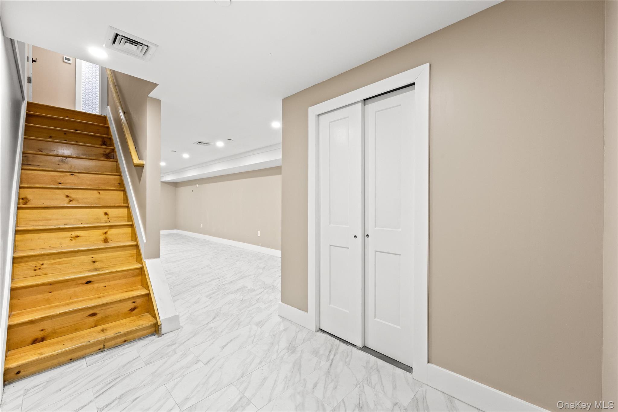 #10 photo, 463 143rd Street, Bronx , NY 10454