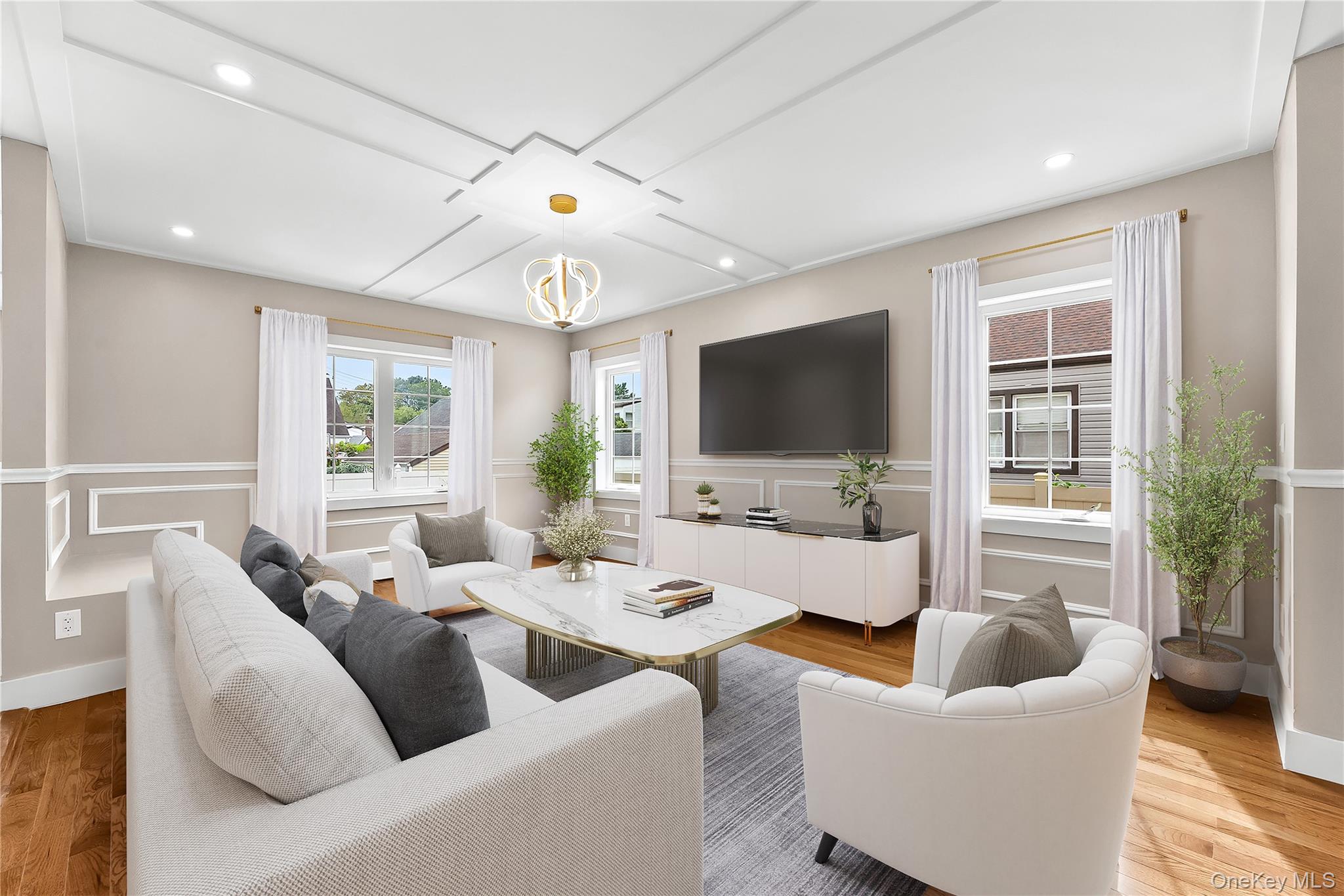 #10 photo, 311 Lyon Street, 롱 아일랜드 Valley Stream , NY 11580