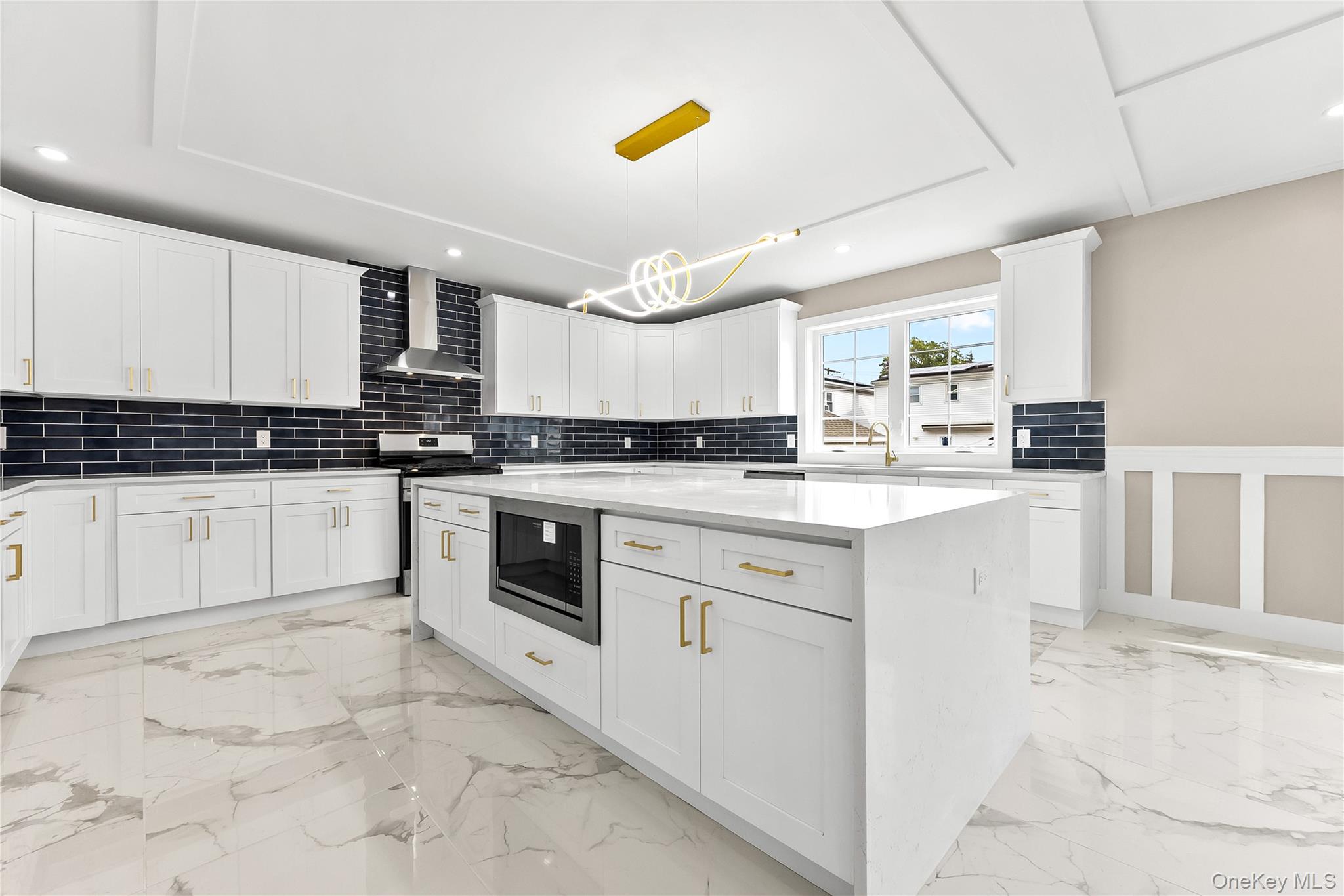 #16 photo, 311 Lyon Street, 롱 아일랜드 Valley Stream , NY 11580