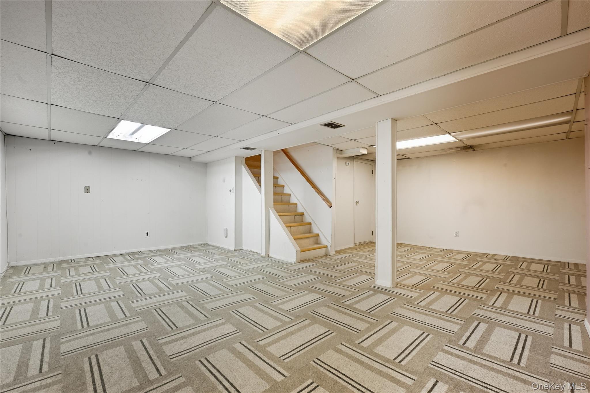 #17 photo, 13 Cynthia Lane, Plainview , NY 11803