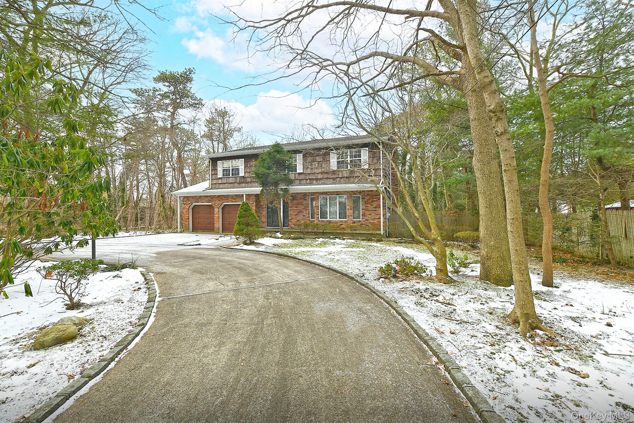 #2 photo, 99 Oakfield Avenue, Dix Hills , NY 11746