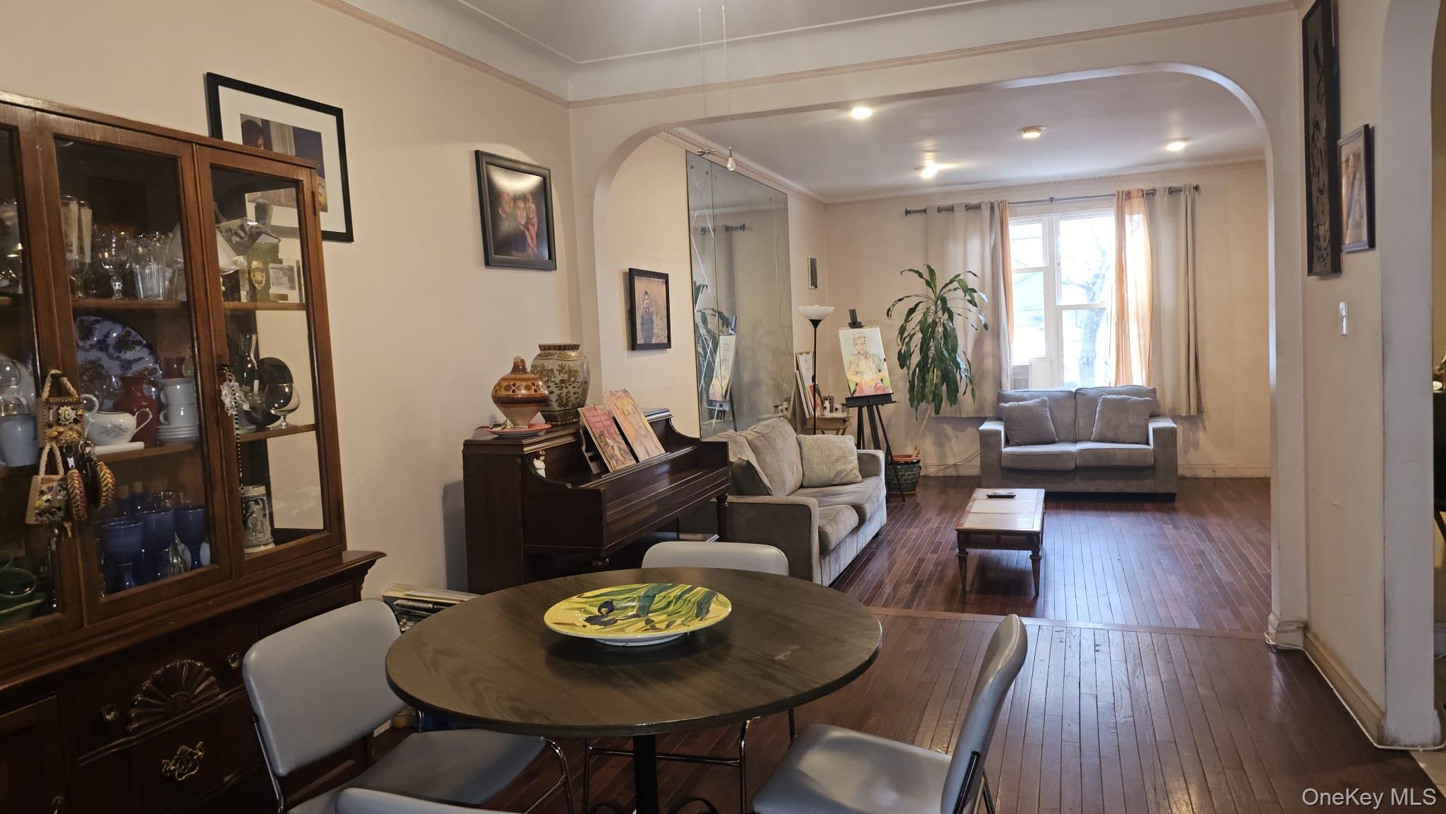 #9 photo, 8415 25th Avenue, East Elmhurst , NY 11370