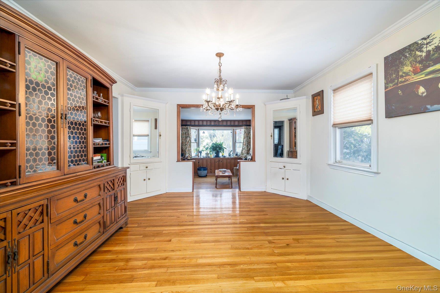 #5 photo, 31 Alden Court, Malverne , NY 11565