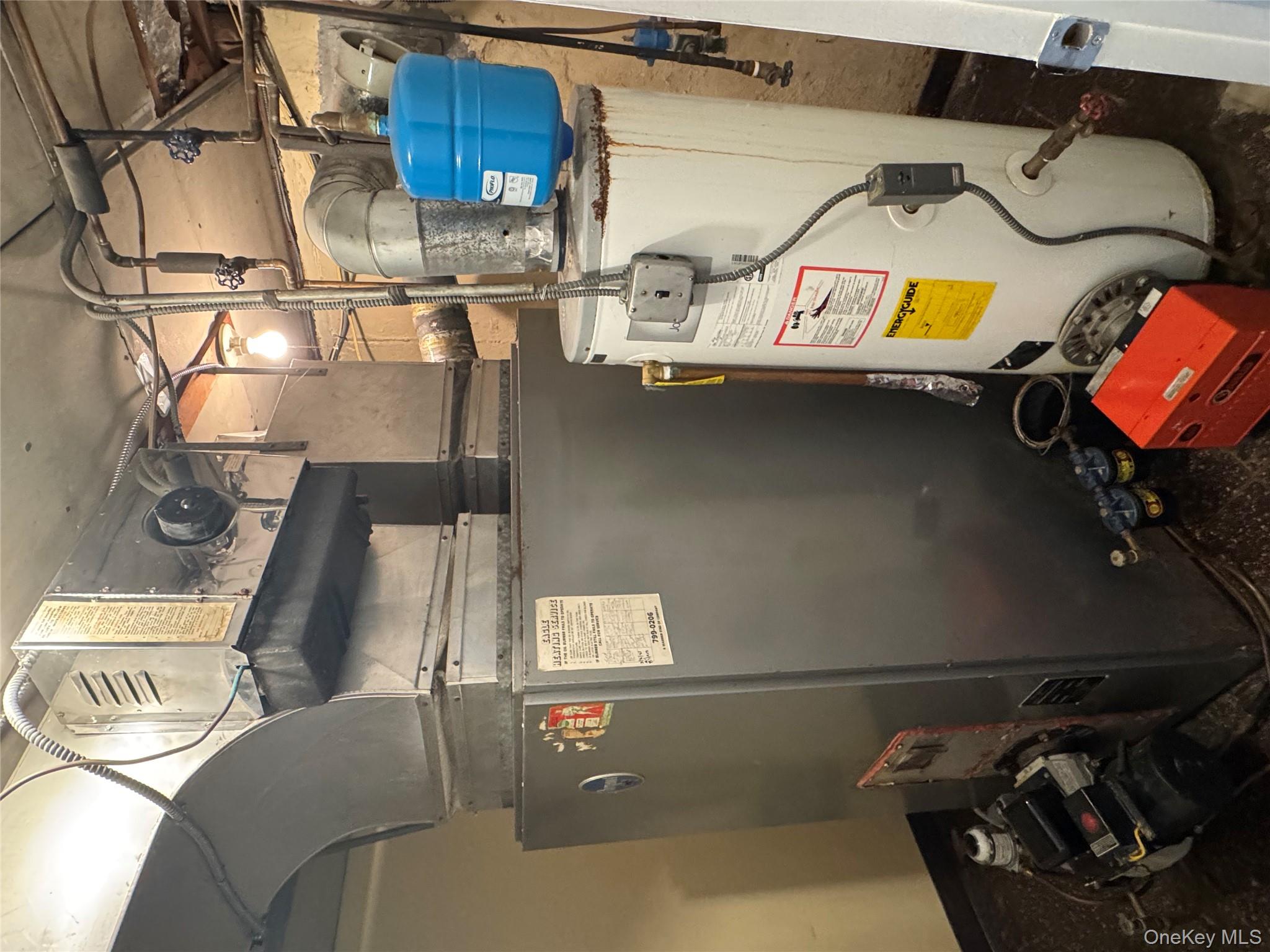 #12 photo, 573 Martin Road, Franklin Square , NY 11010