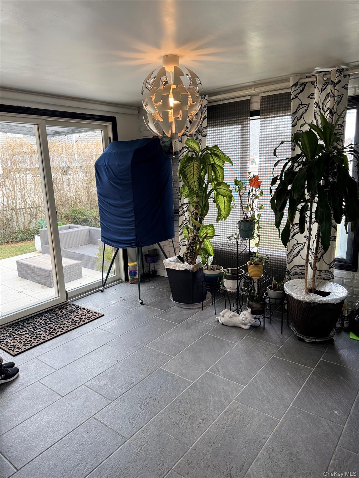 #5 photo, 573 Martin Road, Franklin Square , NY 11010