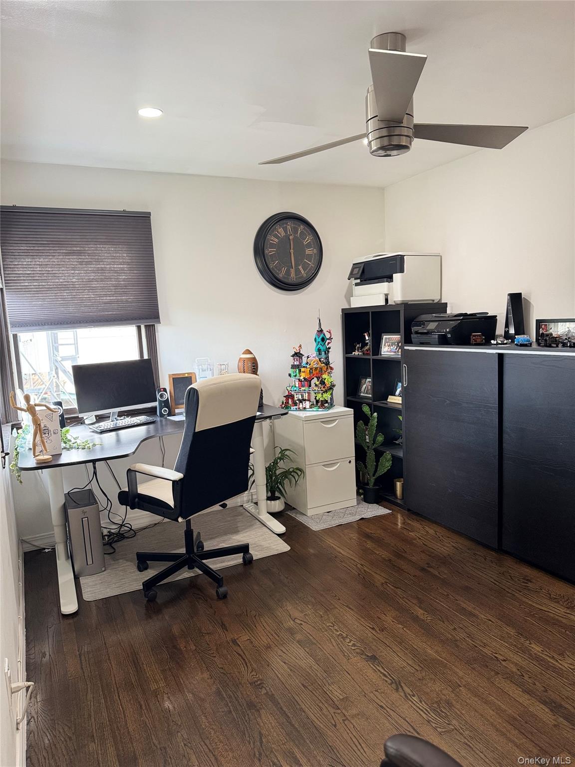 #8 photo, 573 Martin Road, Franklin Square , NY 11010