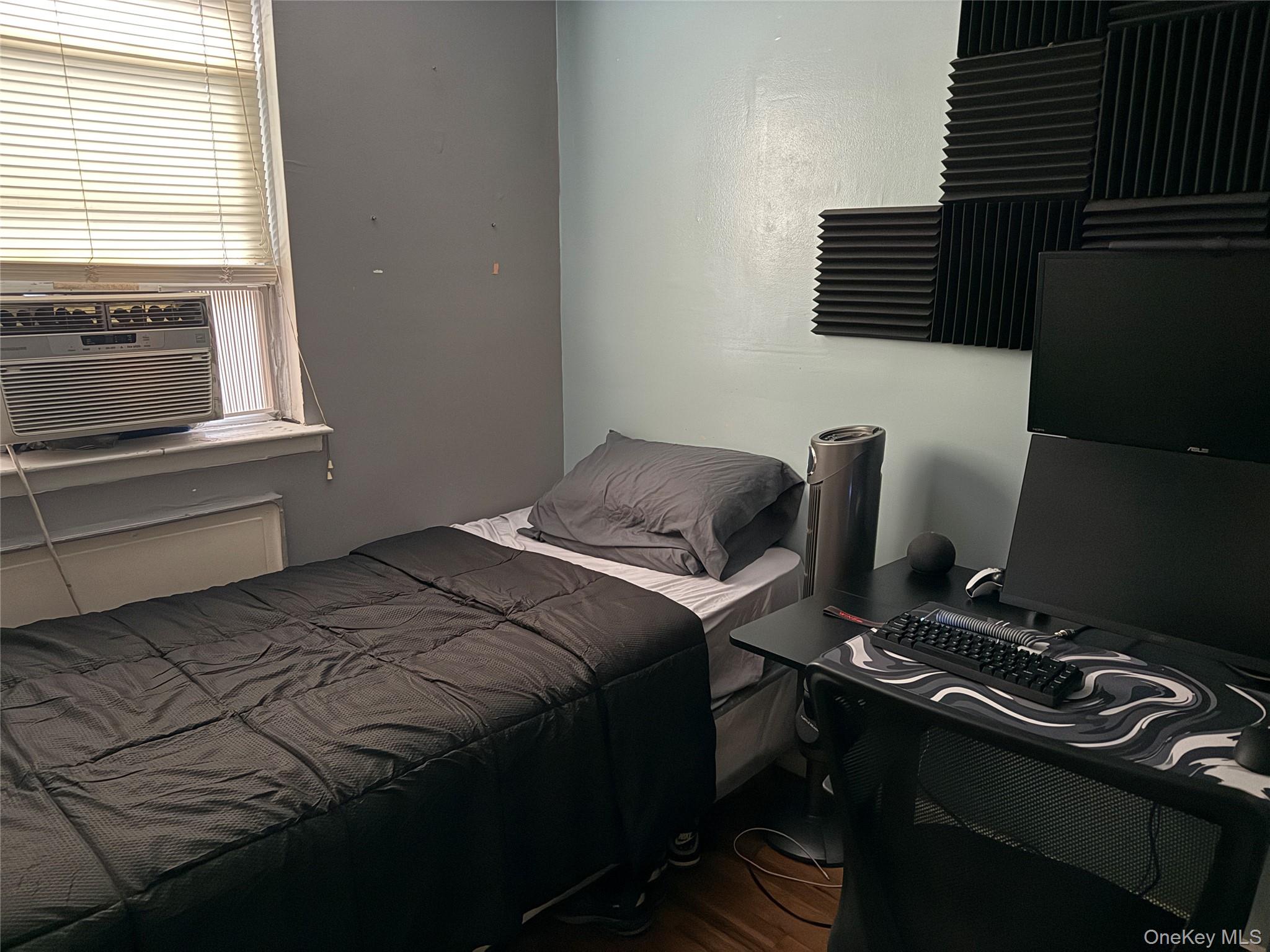 #19 photo, 55-16 69th Street, Maspeth , NY 11378