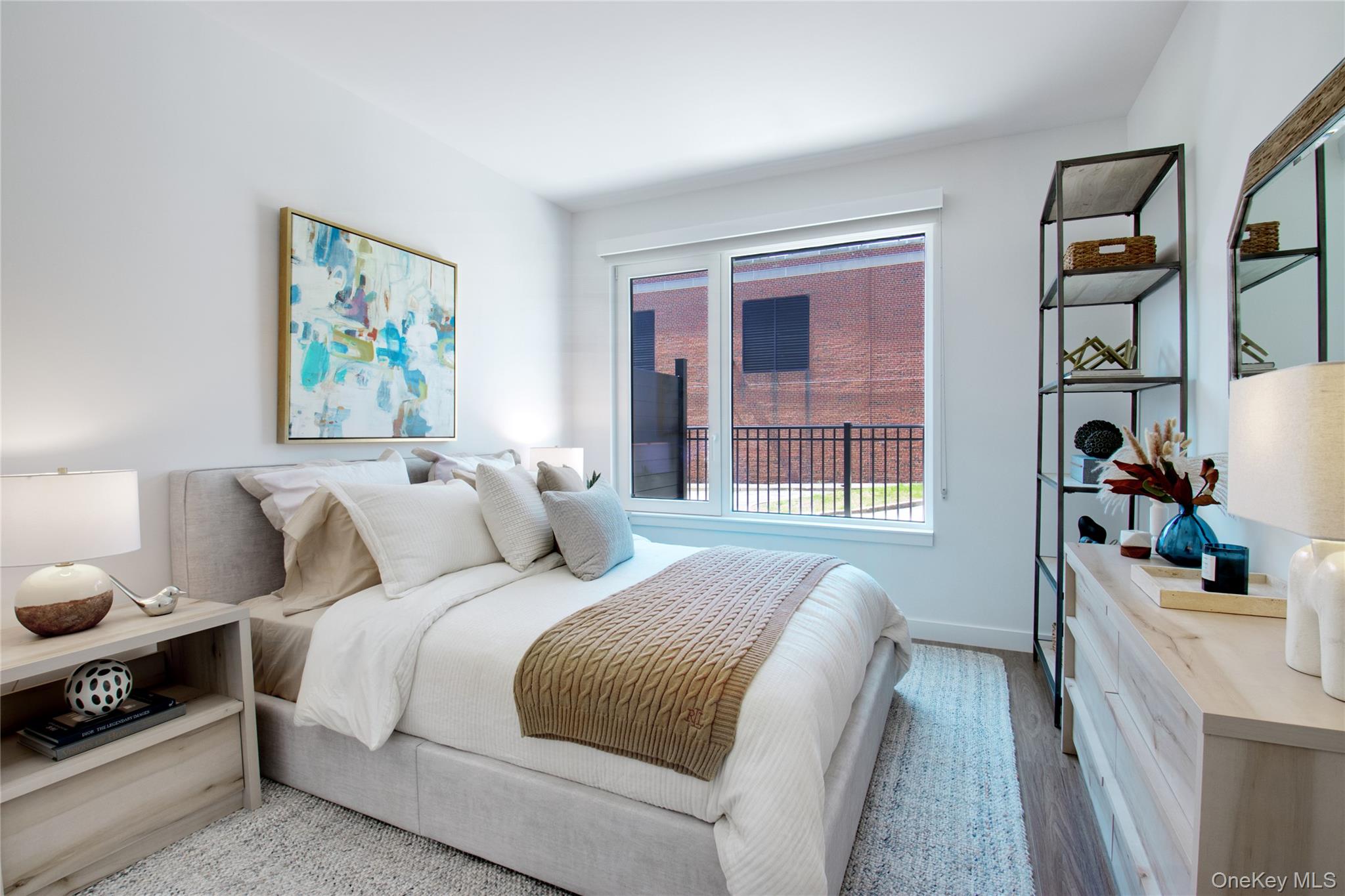 #8 photo, 333 Warner Avenue, Нассау ‖ Roslyn , NY 11576