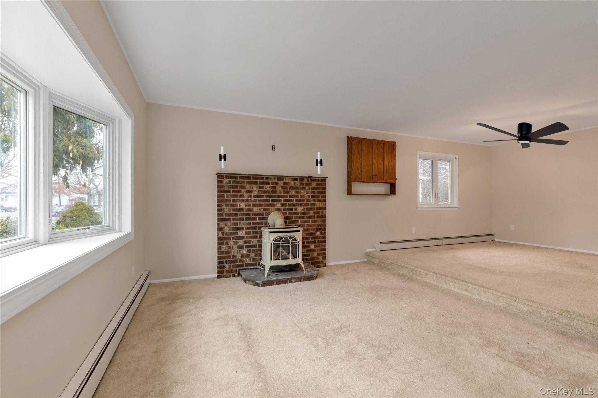 #2 photo, 1835 Cornelius Avenue, Wantagh , NY 11793