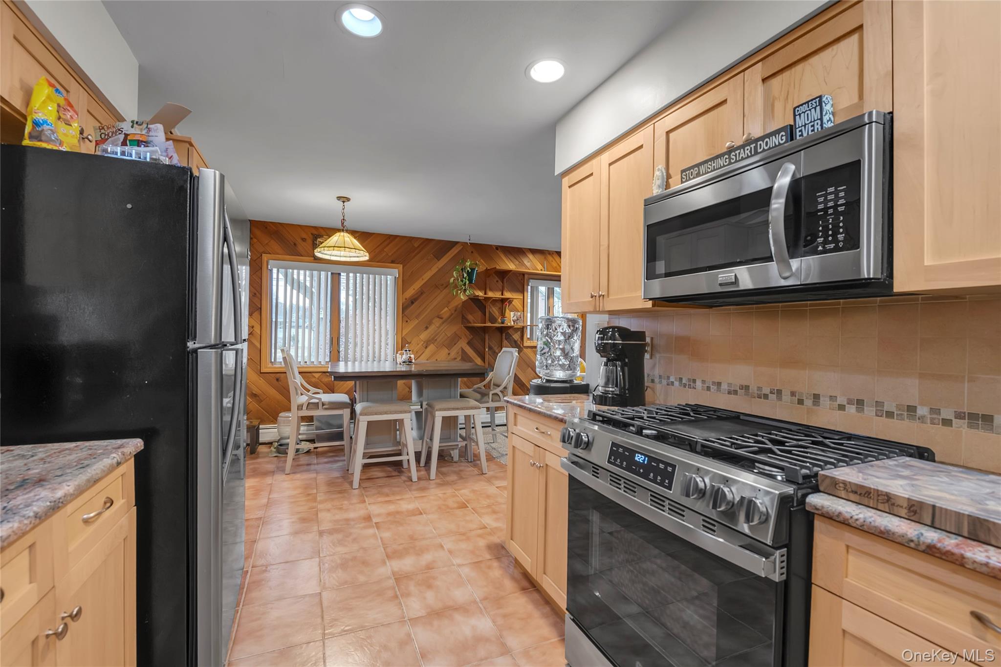 #7 photo, 26 Julia Lane, East Northport , NY 11731