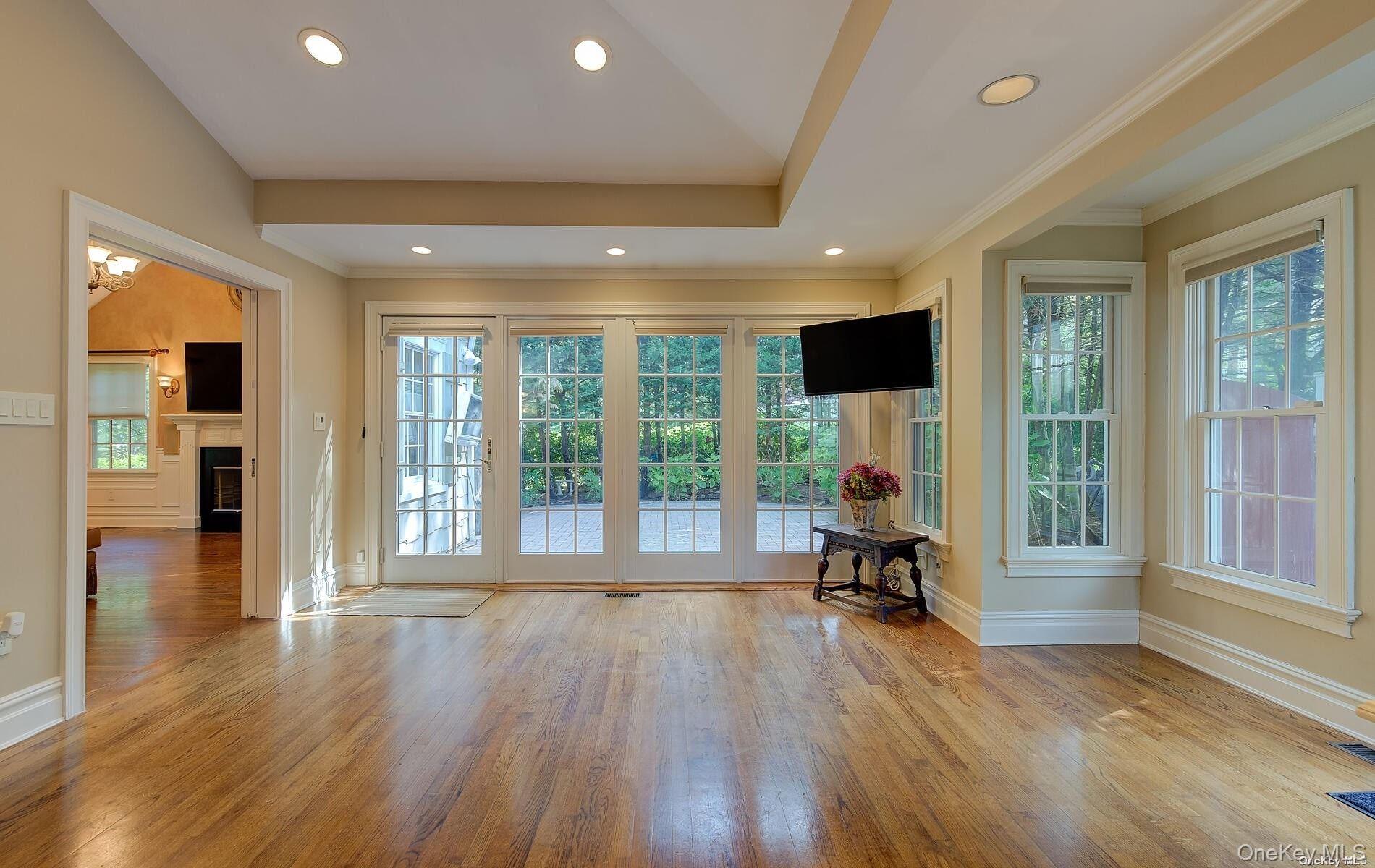 #14 photo, 246 Park Avenue, Нассау ‖ Manhasset , NY 11030