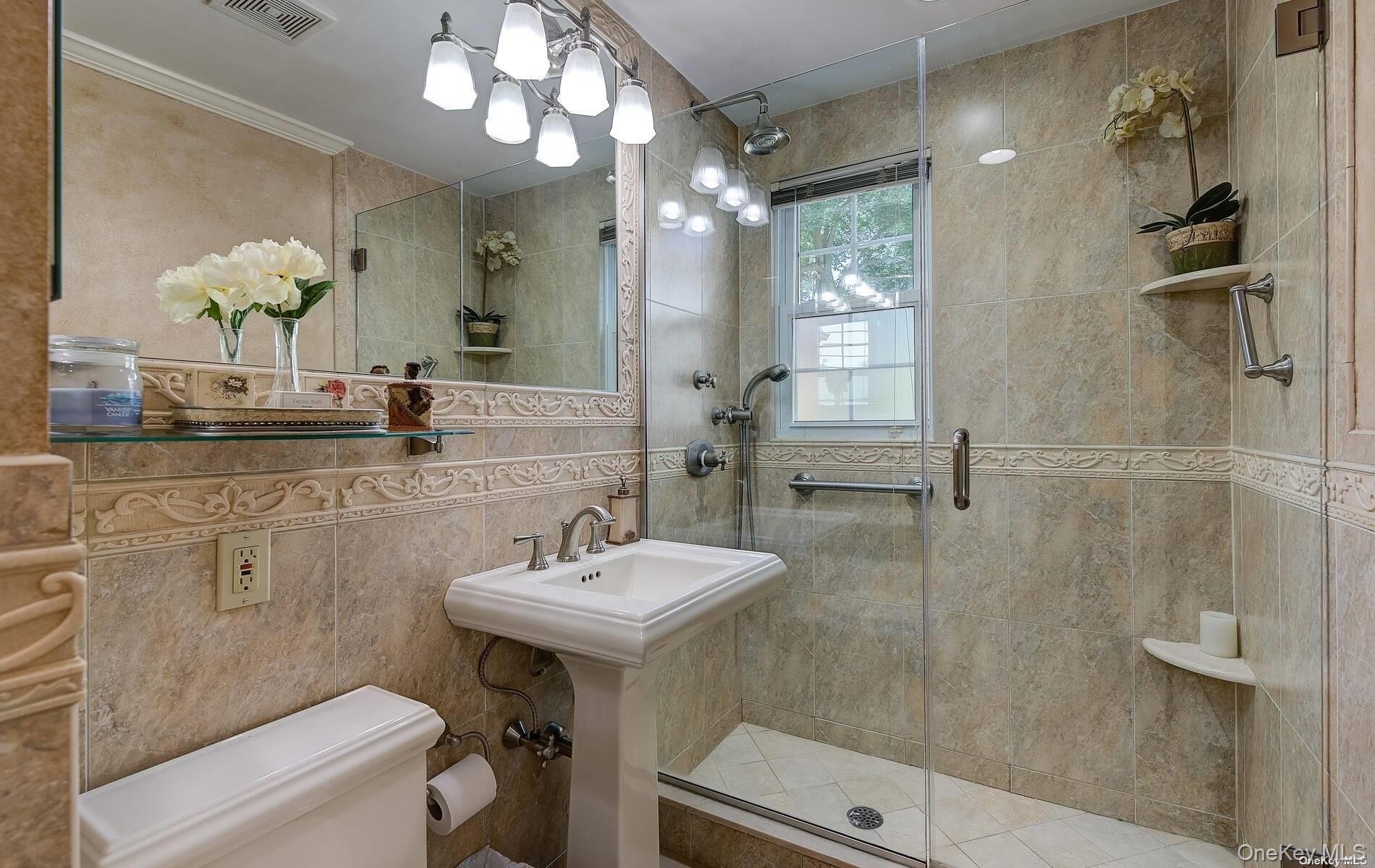 #20 photo, 246 Park Avenue, Нассау ‖ Manhasset , NY 11030