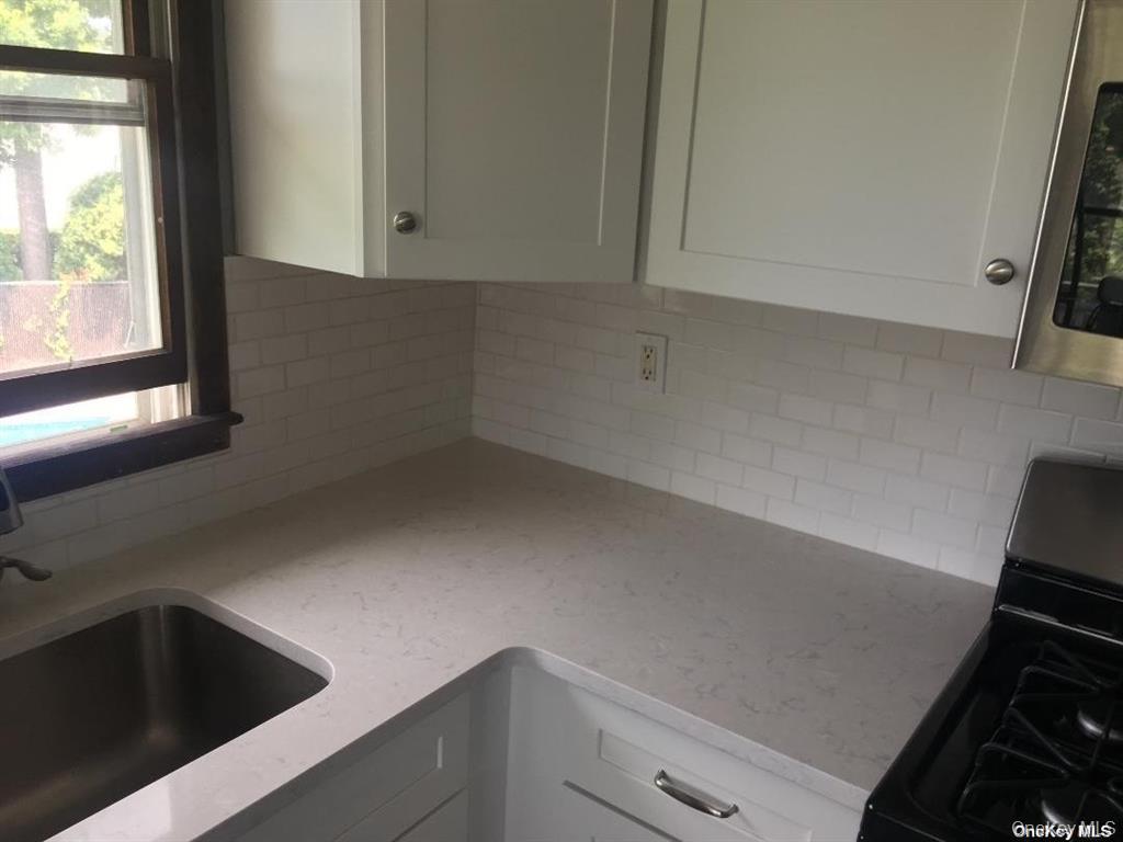 #8 photo, 15 Reed Drive, Deer Park , NY 11729