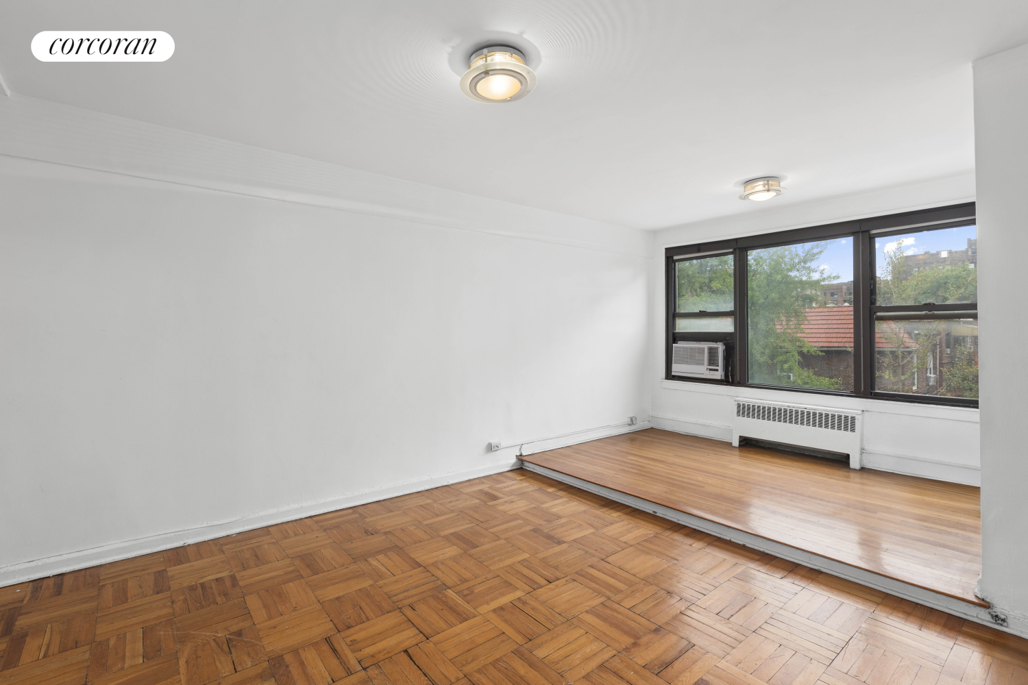 #6 photo, 98-51 64TH Avenue, Rego Park , NY 11374