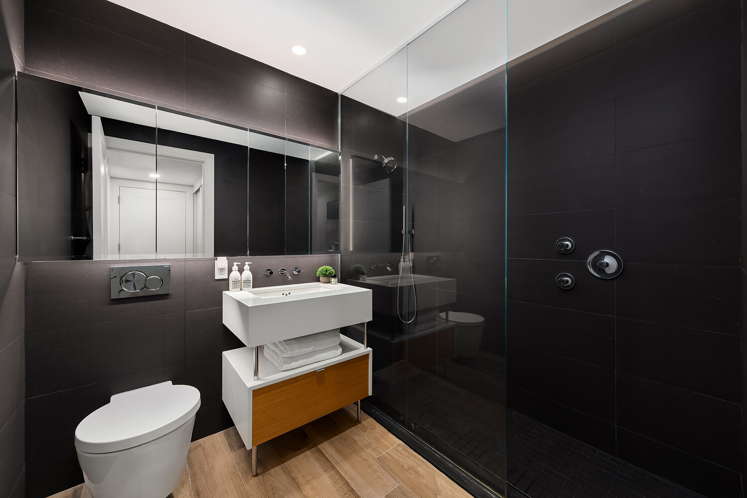 #10 photo, 318 E 81ST Street, مانهاتن Yorkville , NY 10028