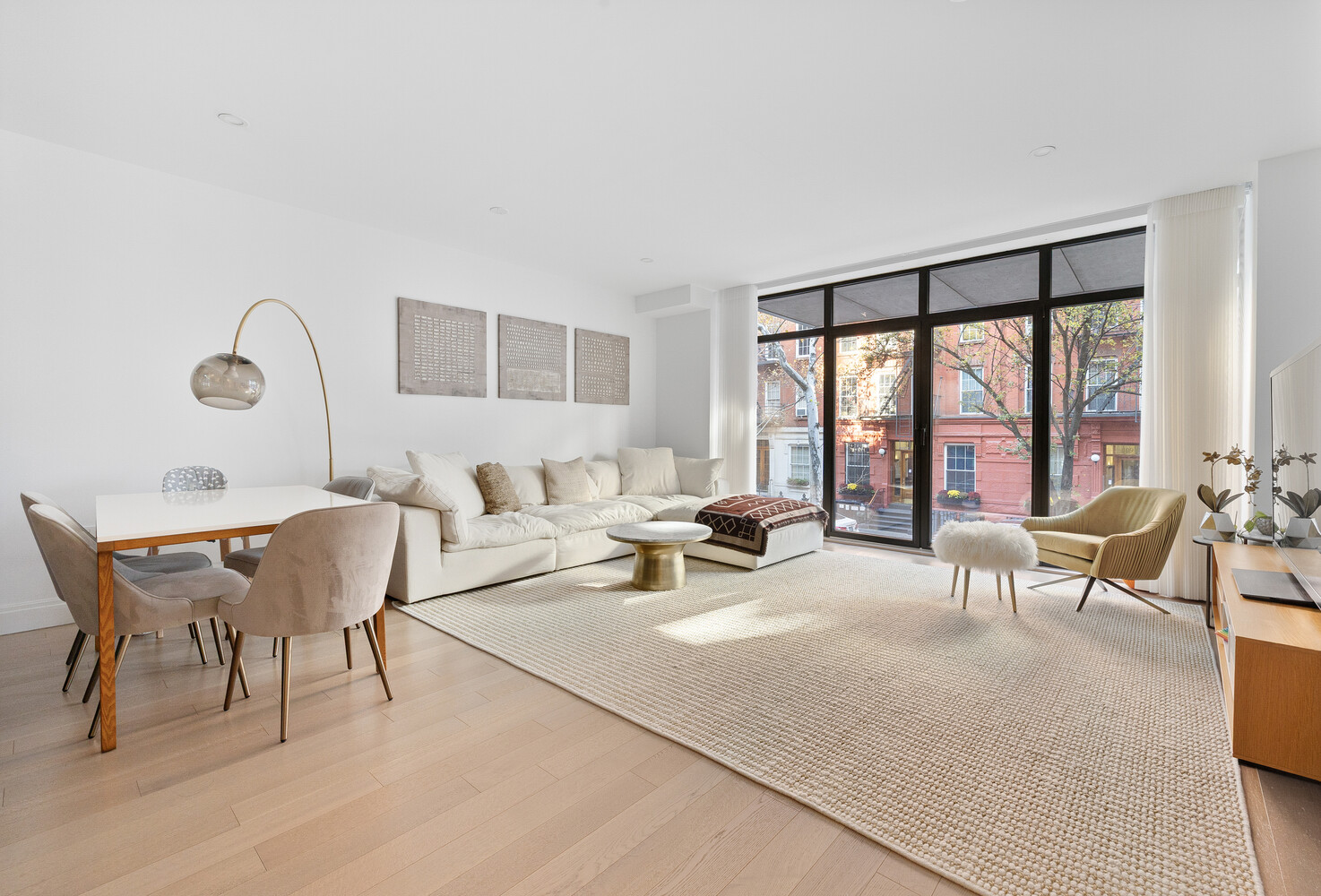 #3 photo, 318 E 81ST Street, مانهاتن Yorkville , NY 10028