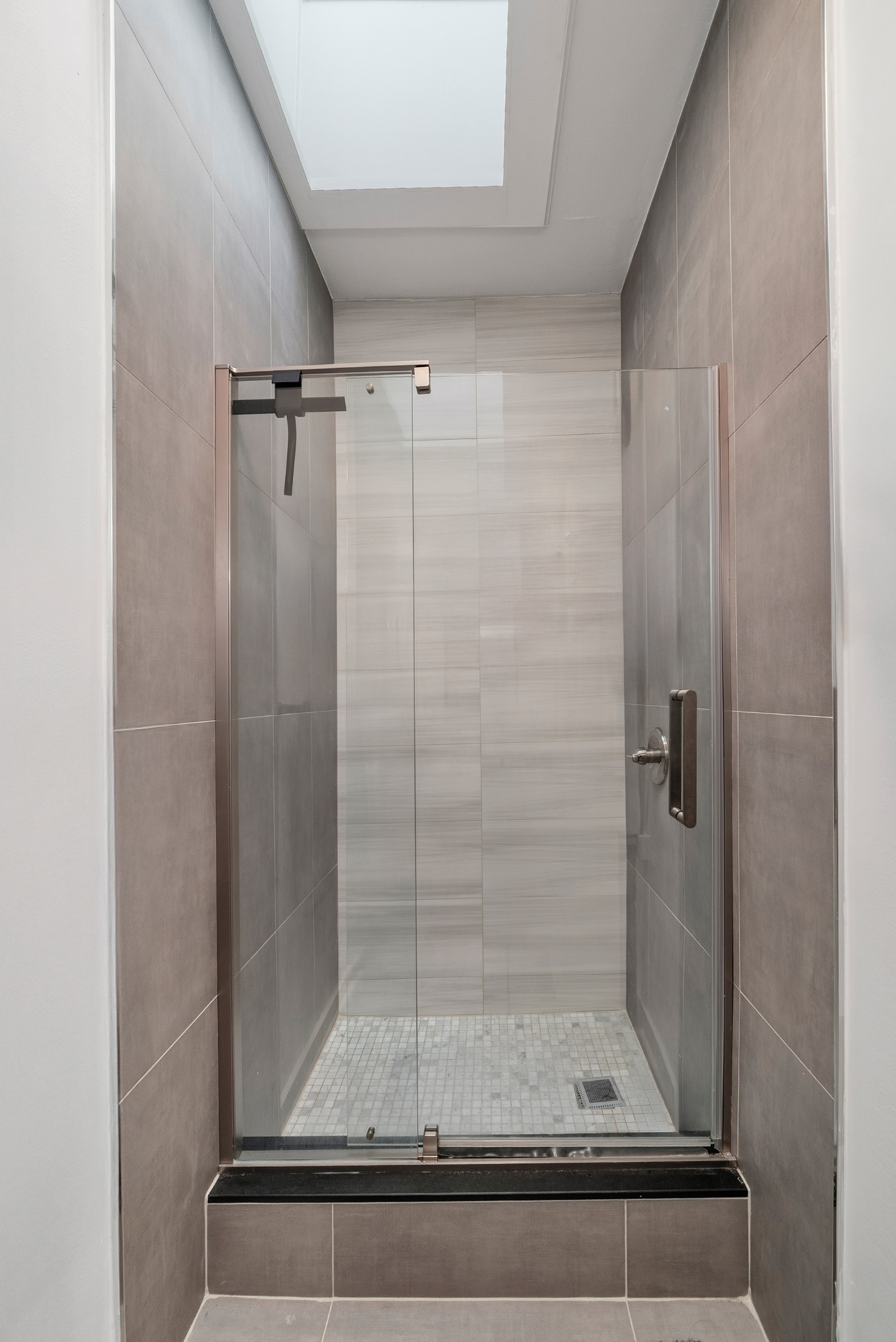 #18 photo, 35-33 34th Street, Long Island City , NY 11106