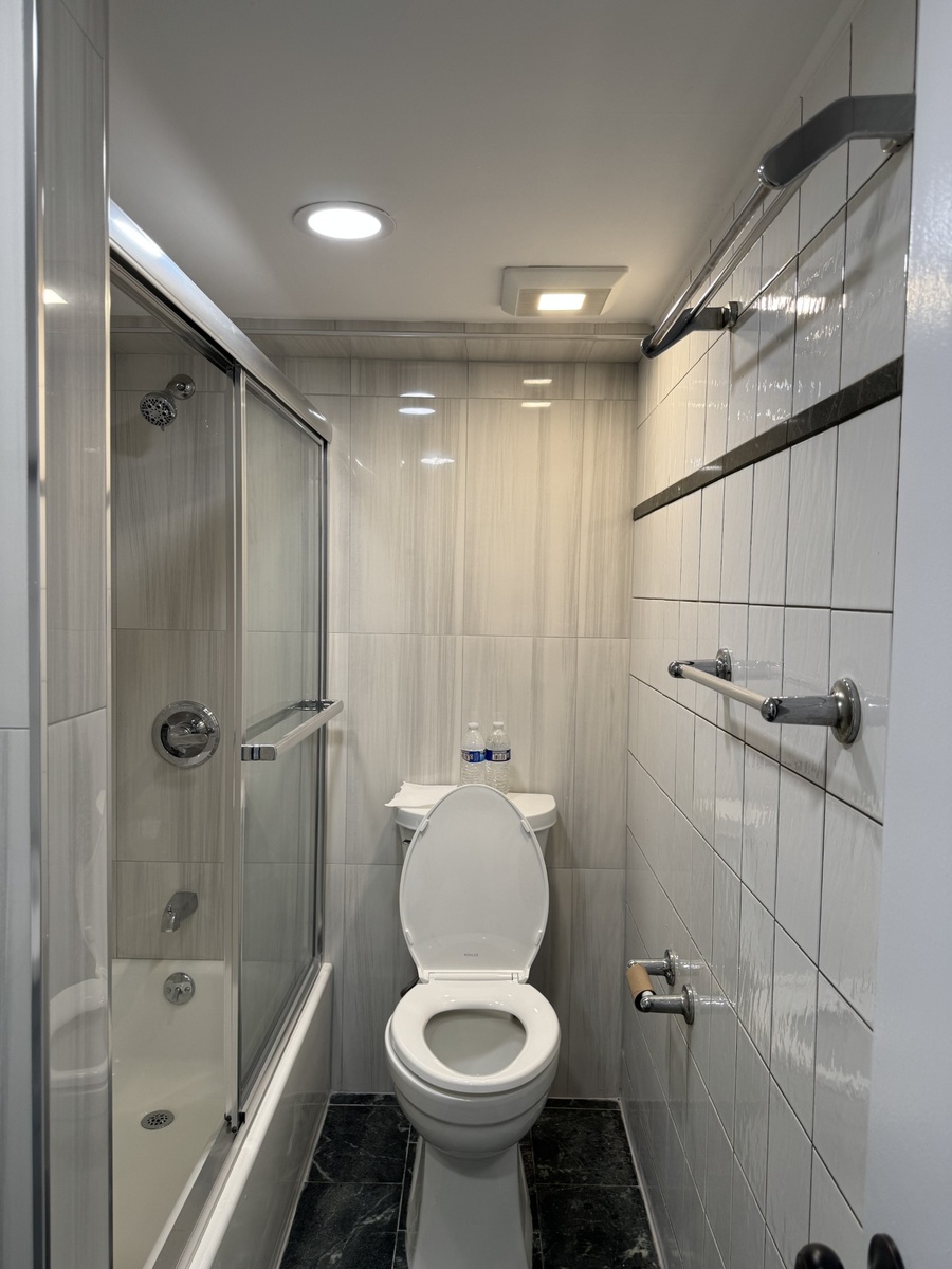 #9 photo, 35-33 34th Street, Long Island City , NY 11106