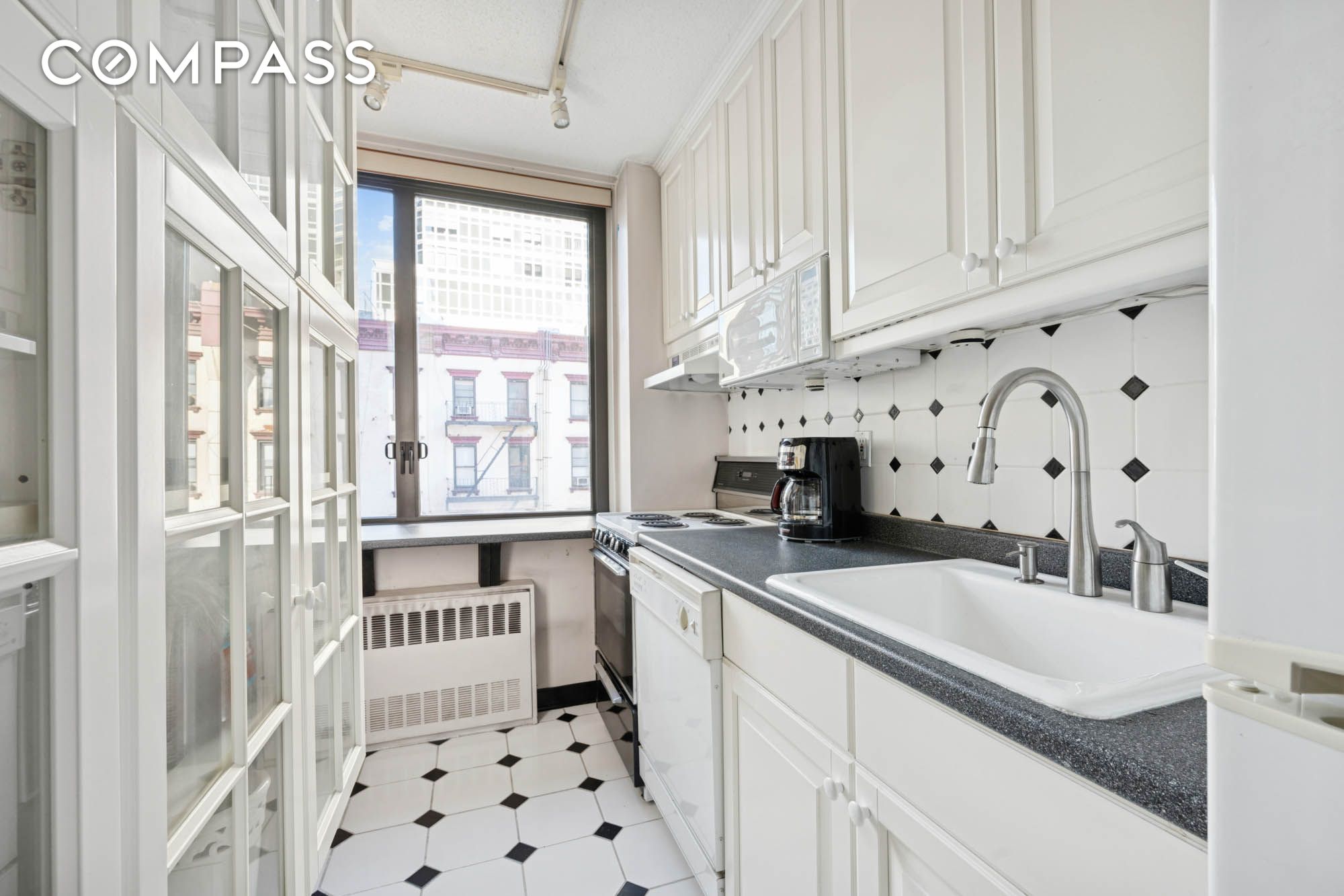 #7 photo, 300 E 54th Street, Sutton Place , NY 10022