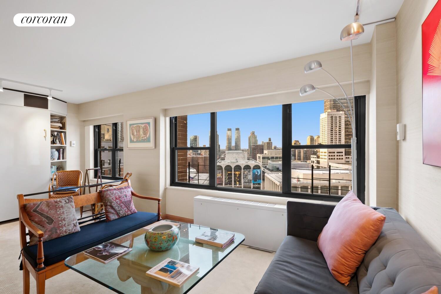 #2 photo, New York City, מנהטן Lincoln Square , NY 10023