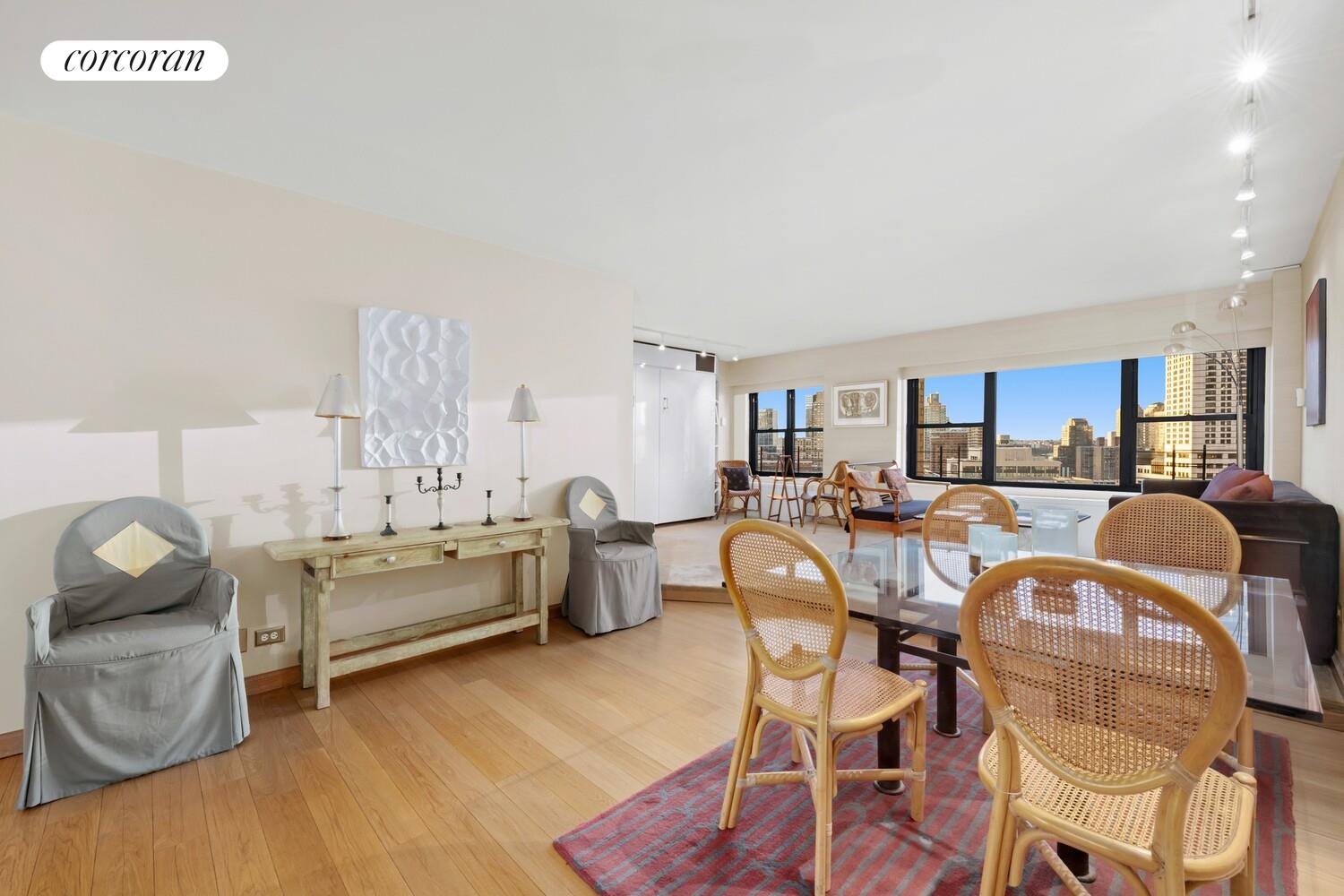 #3 photo, New York City, מנהטן Lincoln Square , NY 10023