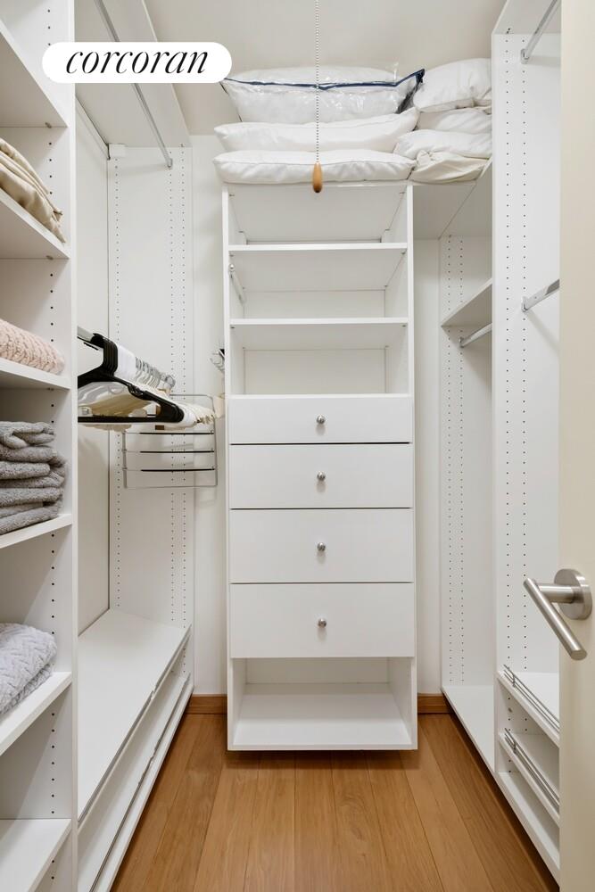 #7 photo, New York City, מנהטן Lincoln Square , NY 10023