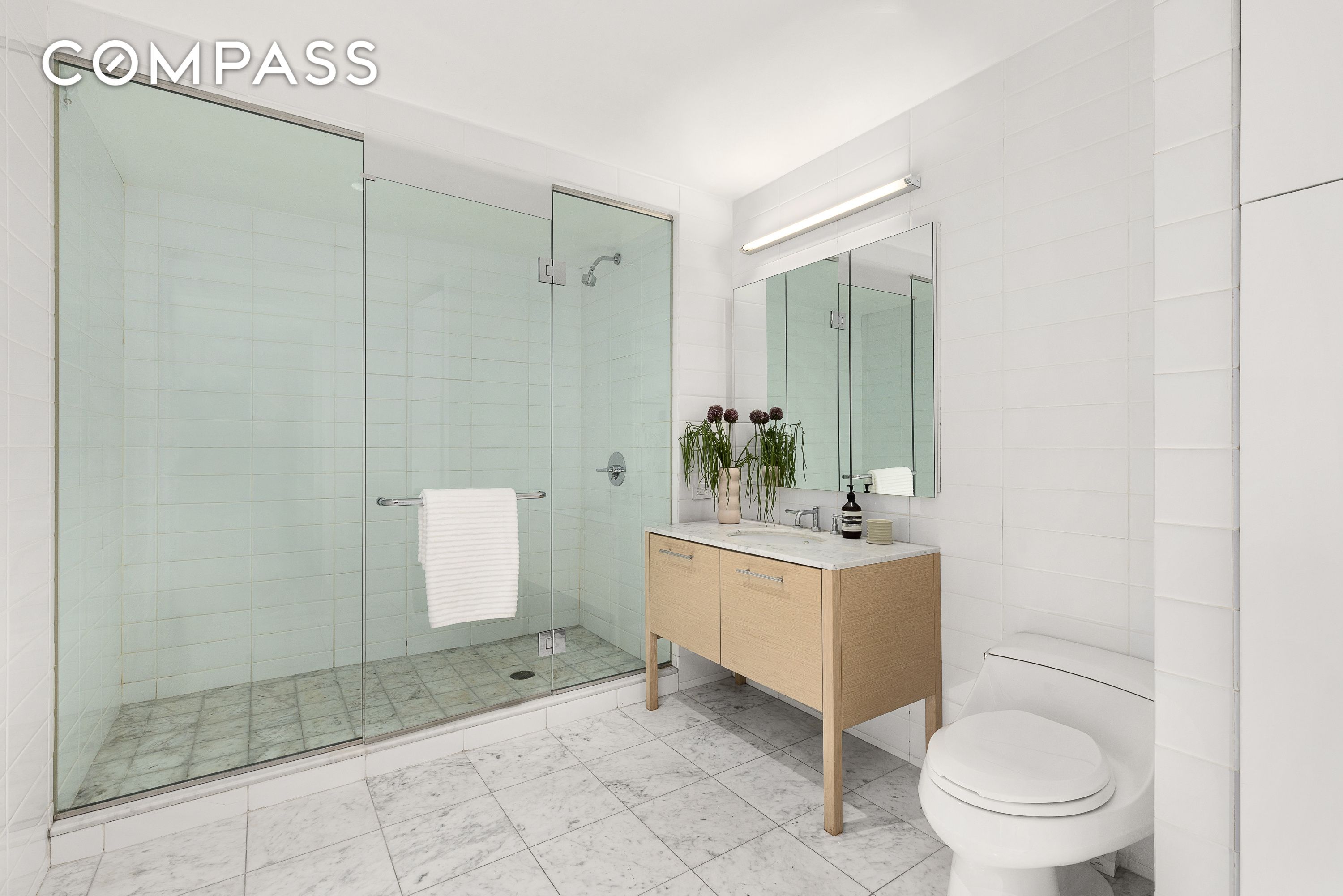 #9 photo, 310 E 53rd Street, Midtown East , NY 10022