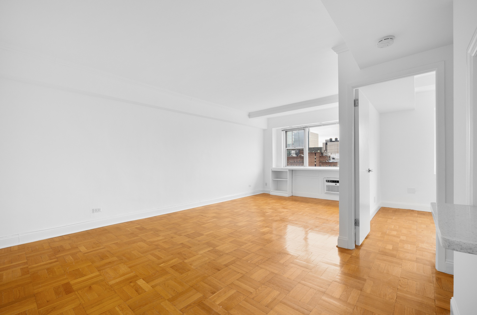 #3 photo, New York City, מנהטן Upper East Side , NY 10065