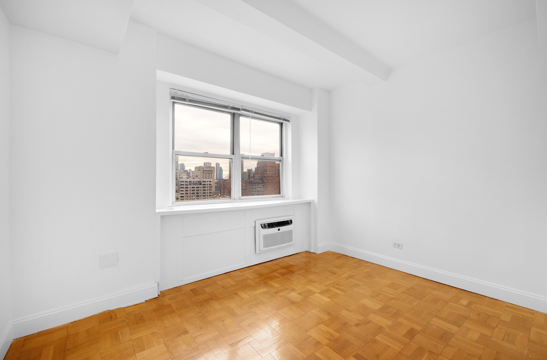 #5 photo, New York City, מנהטן Upper East Side , NY 10065