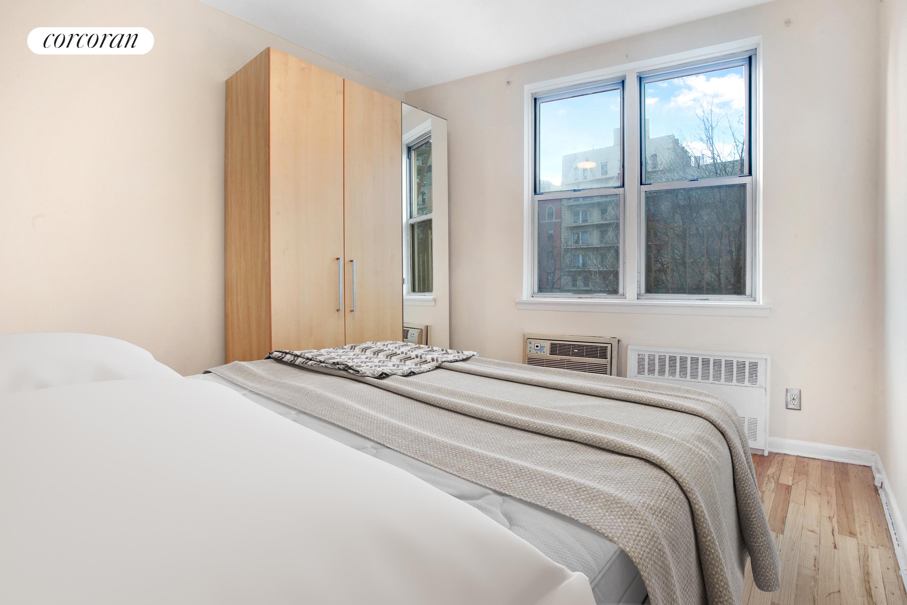 #3 photo, New York City, מנהטן Upper West Side , NY 10025